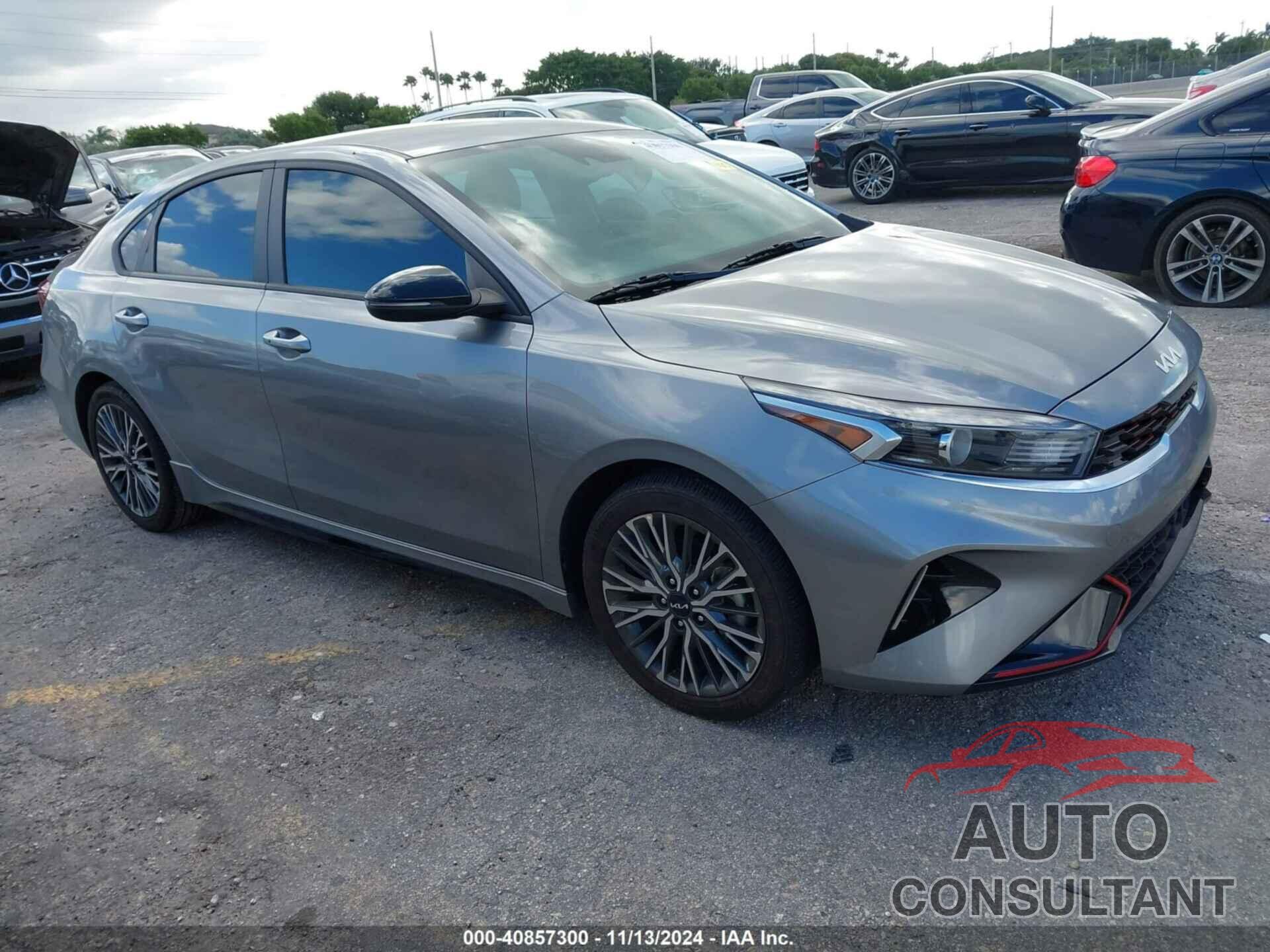 KIA FORTE 2023 - 3KPF54AD1PE661798