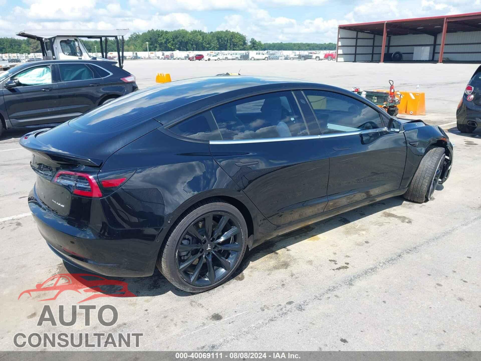 TESLA MODEL 3 2018 - 5YJ3E1EB6JF112867