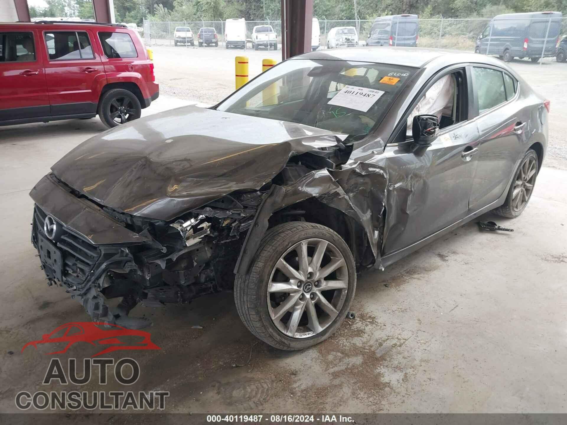 MAZDA 3 2017 - 3MZBN1V7XHM118665