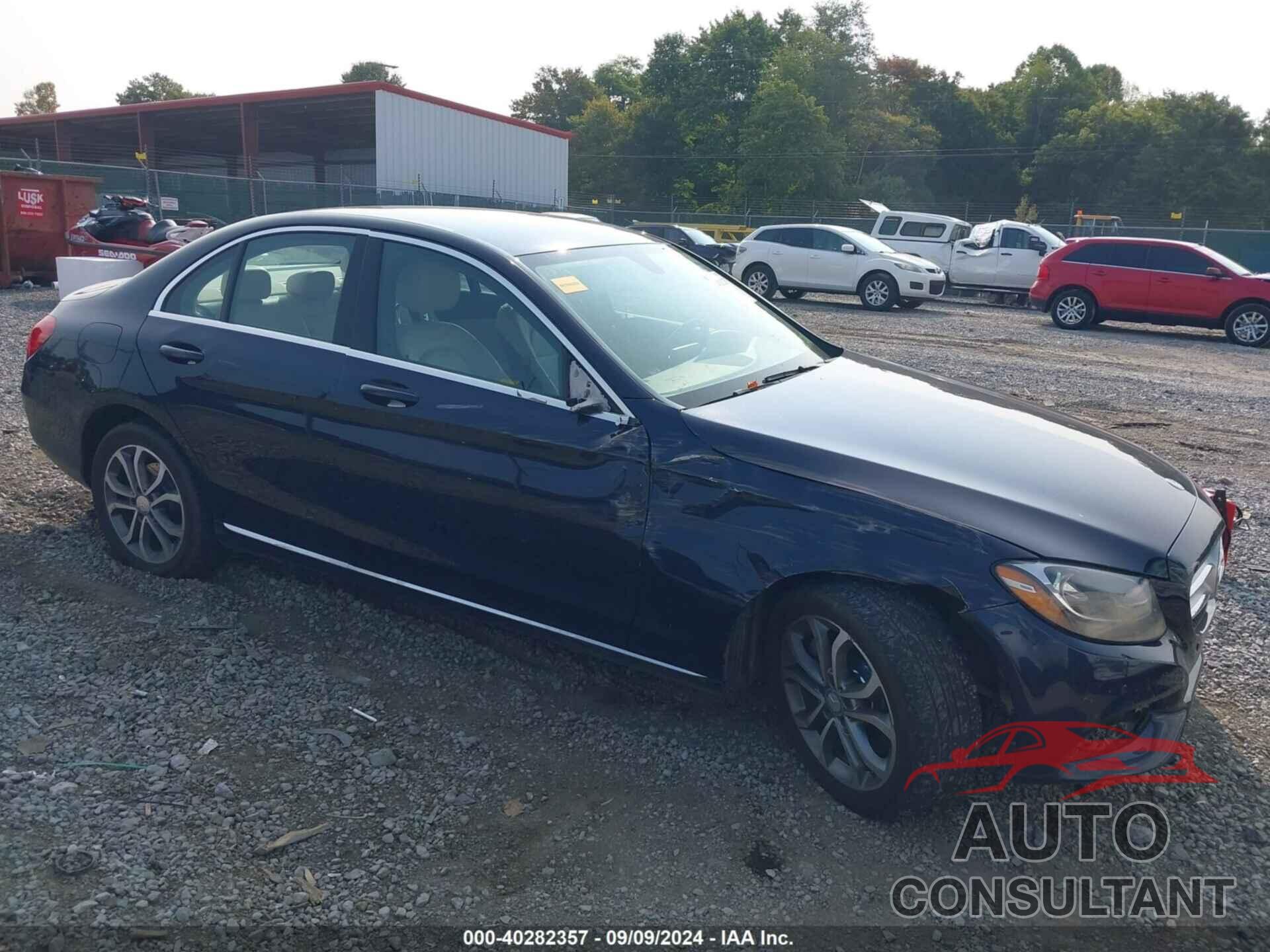 MERCEDES-BENZ C 300 2015 - 55SWF4KB5FU072660