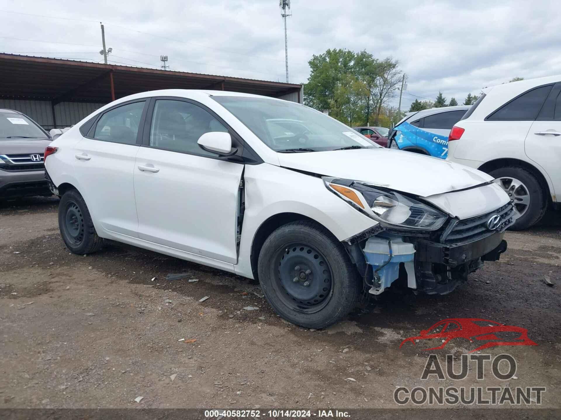 HYUNDAI ACCENT 2018 - 3KPC24A3XJE021406