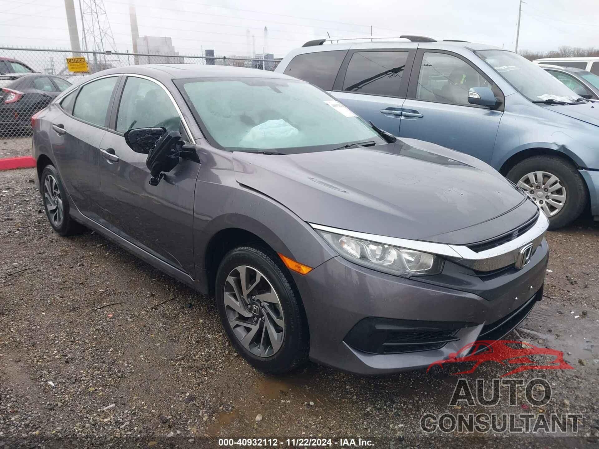 HONDA CIVIC 2018 - 2HGFC2F74JH505569