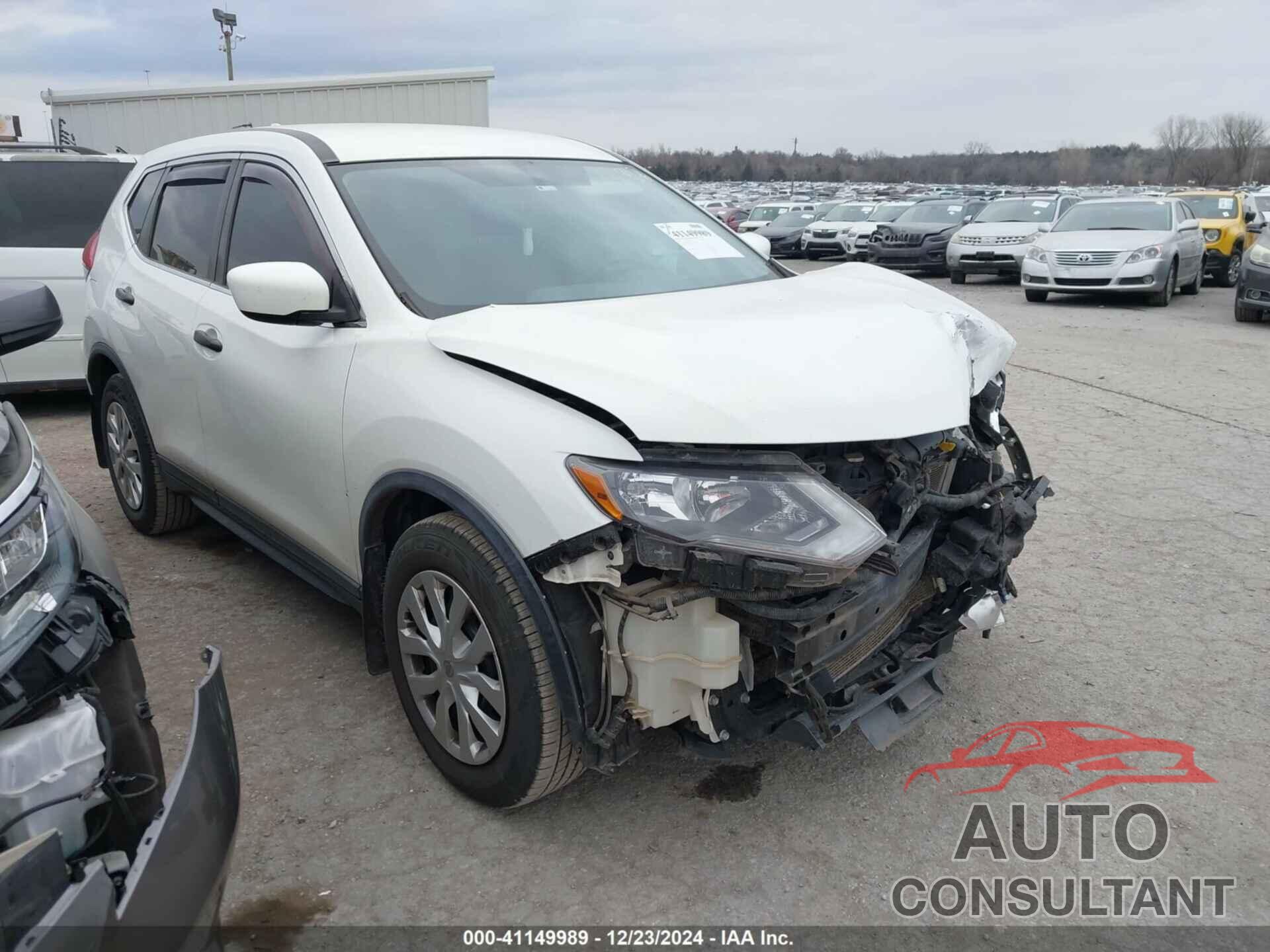 NISSAN ROGUE 2017 - KNMAT2MT2HP549276