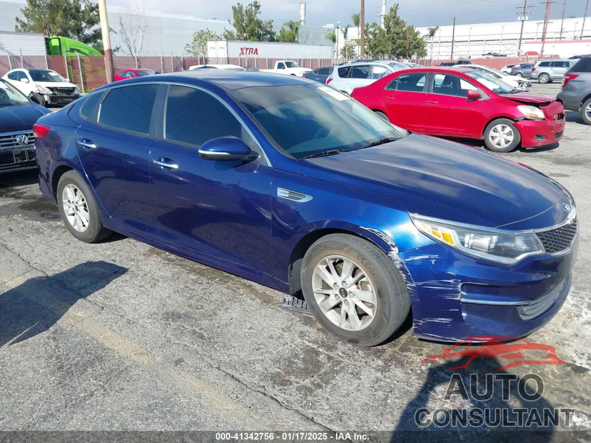 KIA OPTIMA 2018 - 5XXGT4L33JG192162
