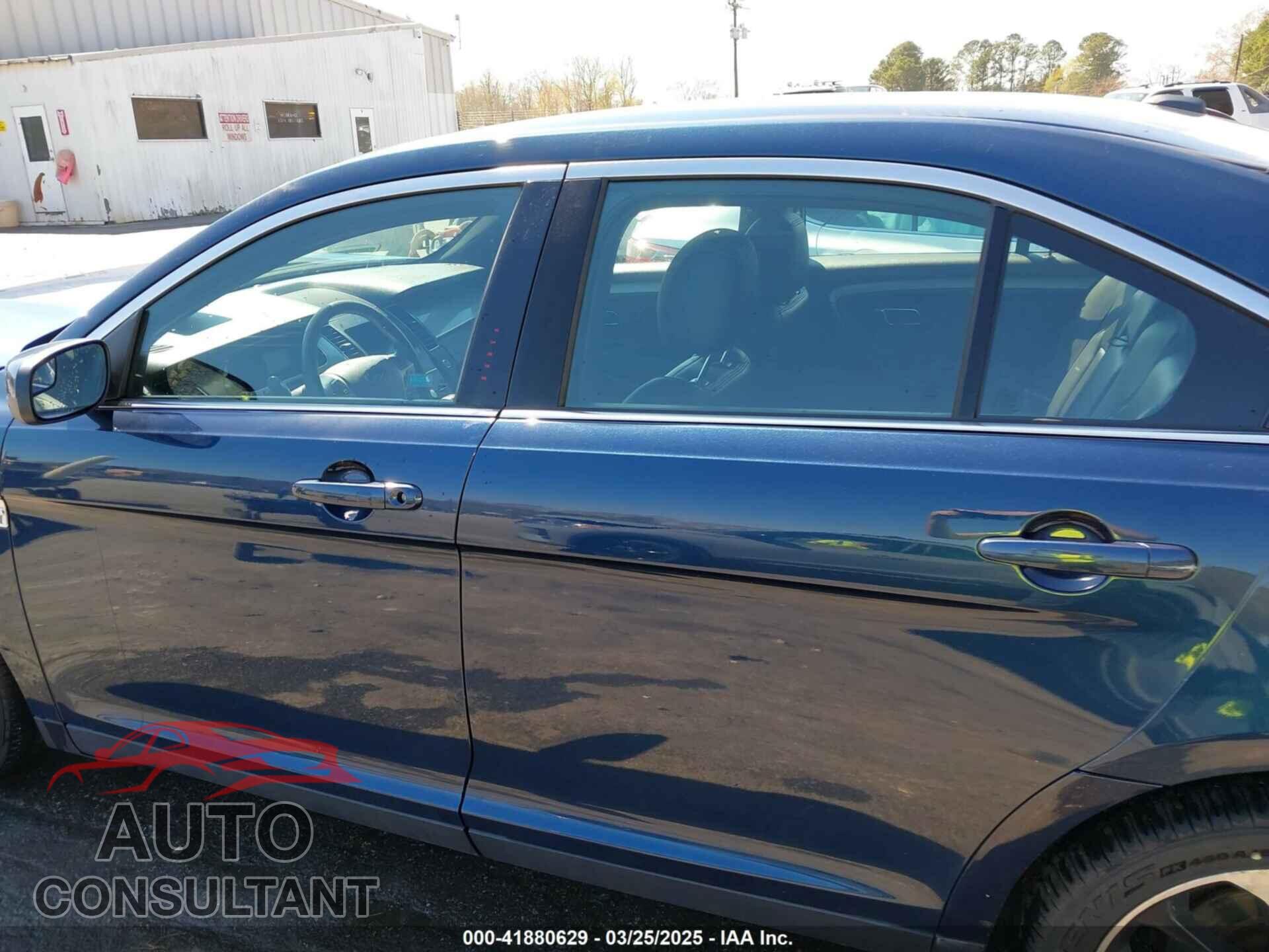 FORD TAURUS 2016 - 1FAHP2E86GG157404