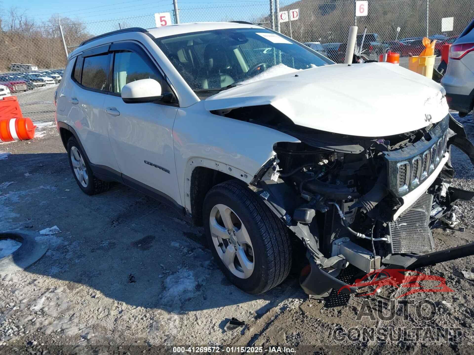 JEEP COMPASS 2018 - 3C4NJDBB7JT336385