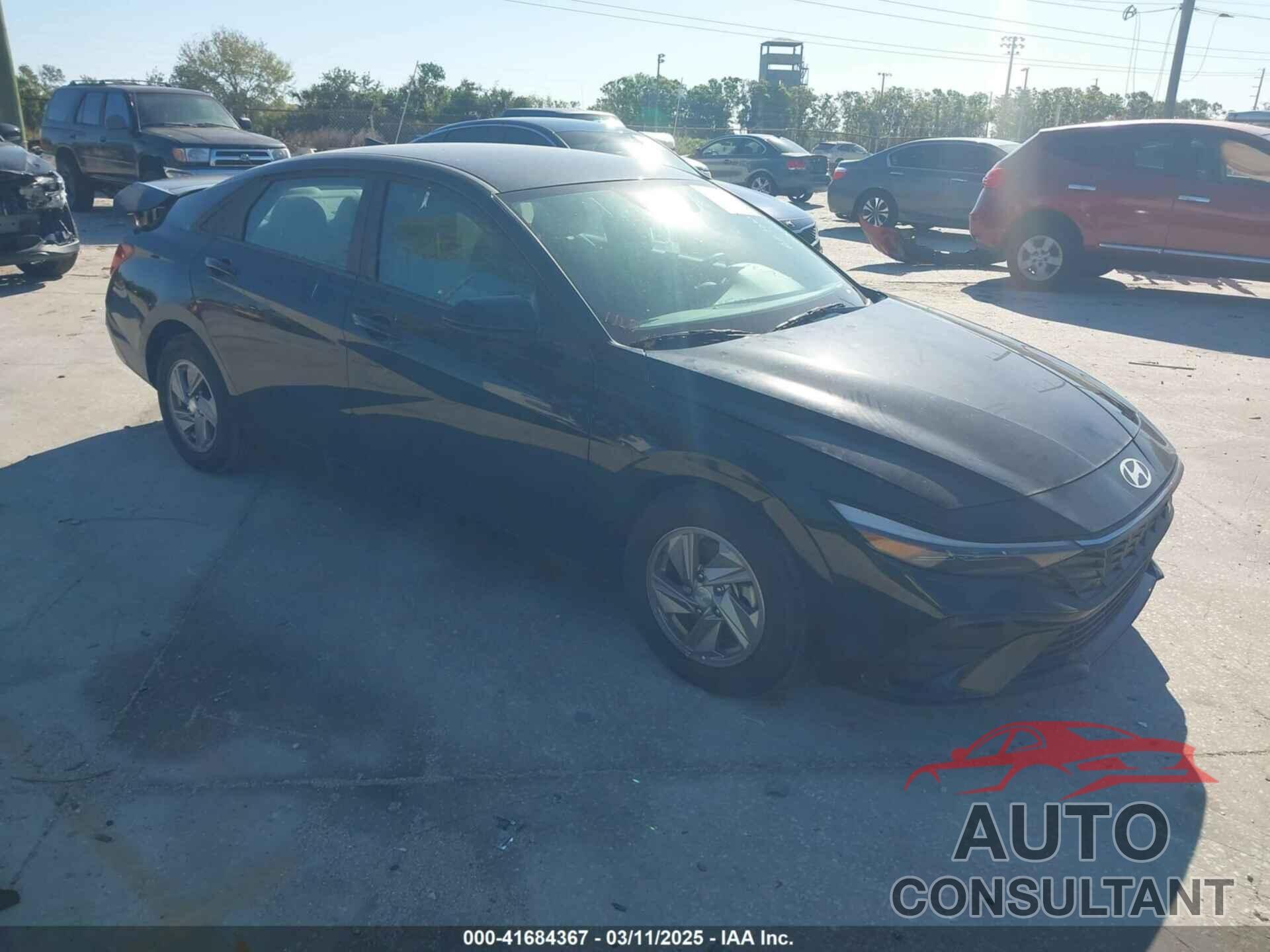 HYUNDAI ELANTRA 2024 - KMHLL4DG9RU802003