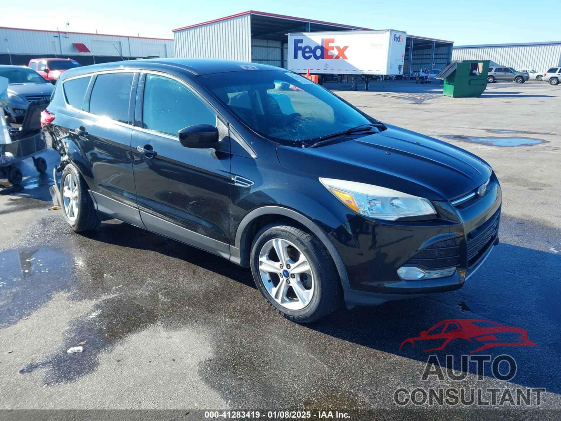 FORD ESCAPE 2015 - 1FMCU0GX5FUB95854