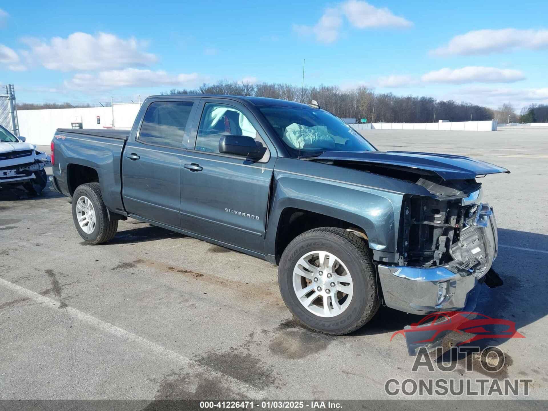 CHEVROLET SILVERADO 1500 2017 - 3GCUKREC3HG208514