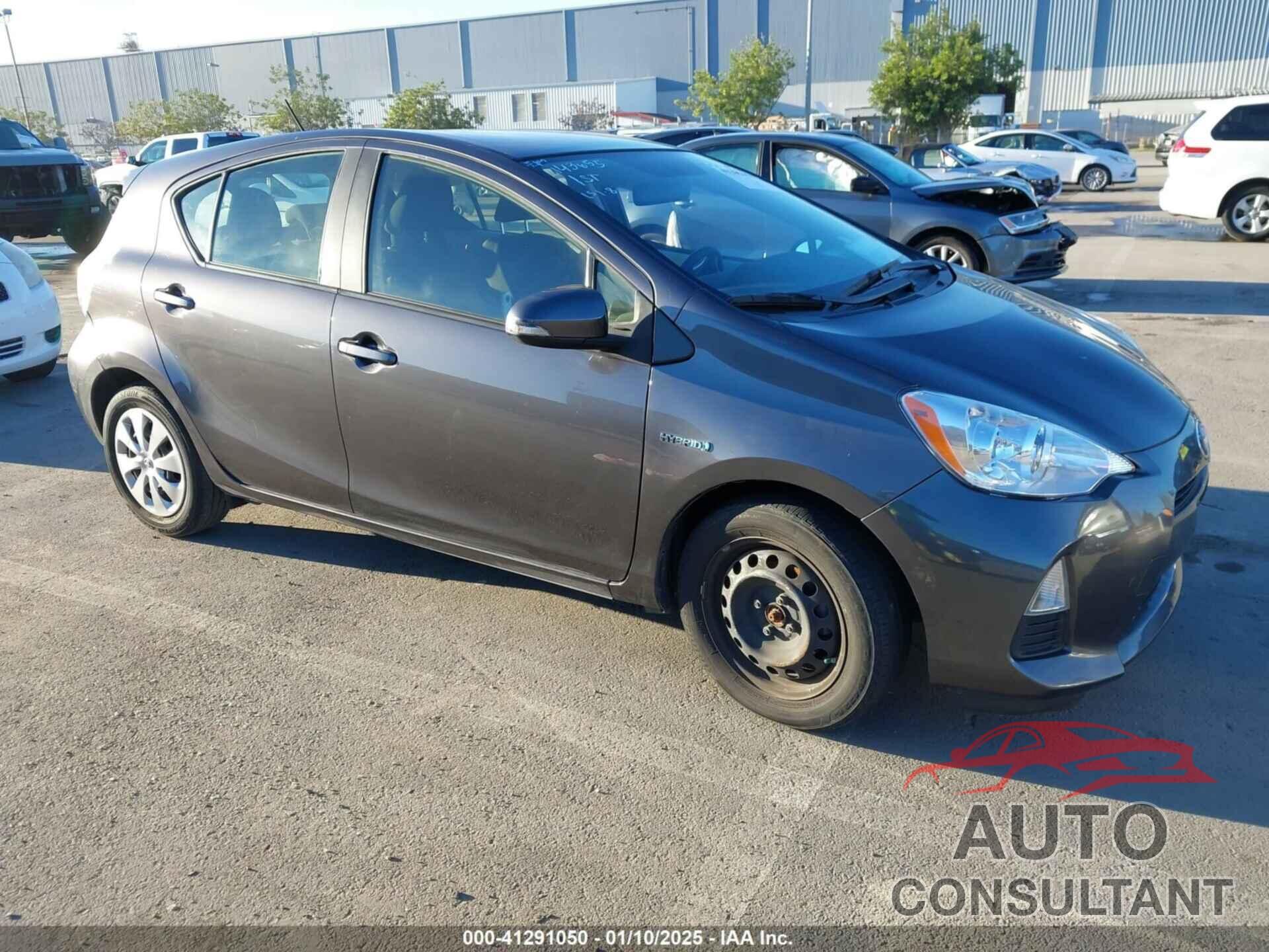 TOYOTA PRIUS C 2014 - JTDKDTB34E1066073