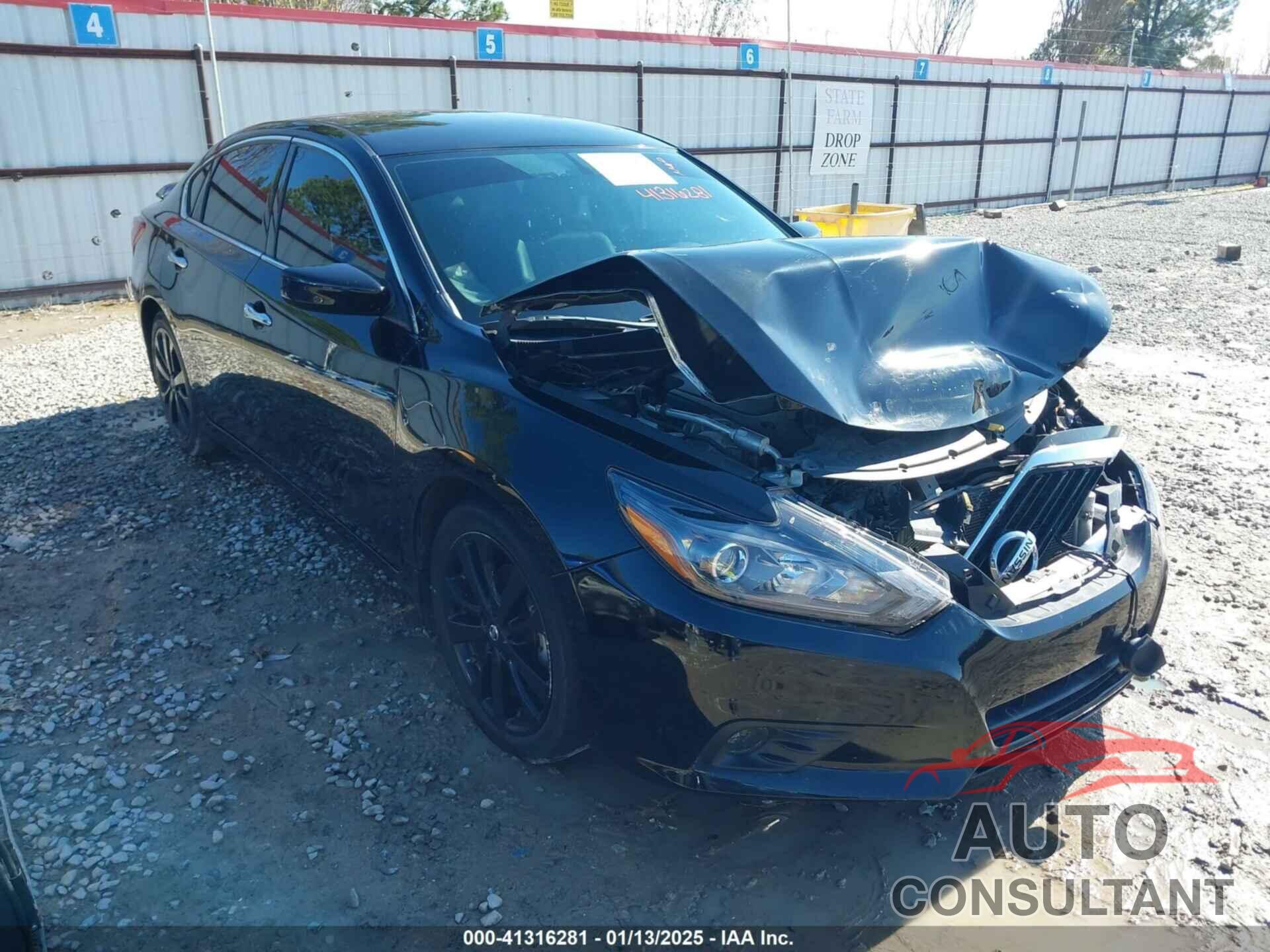 NISSAN ALTIMA 2017 - 1N4AL3AP5HC484059