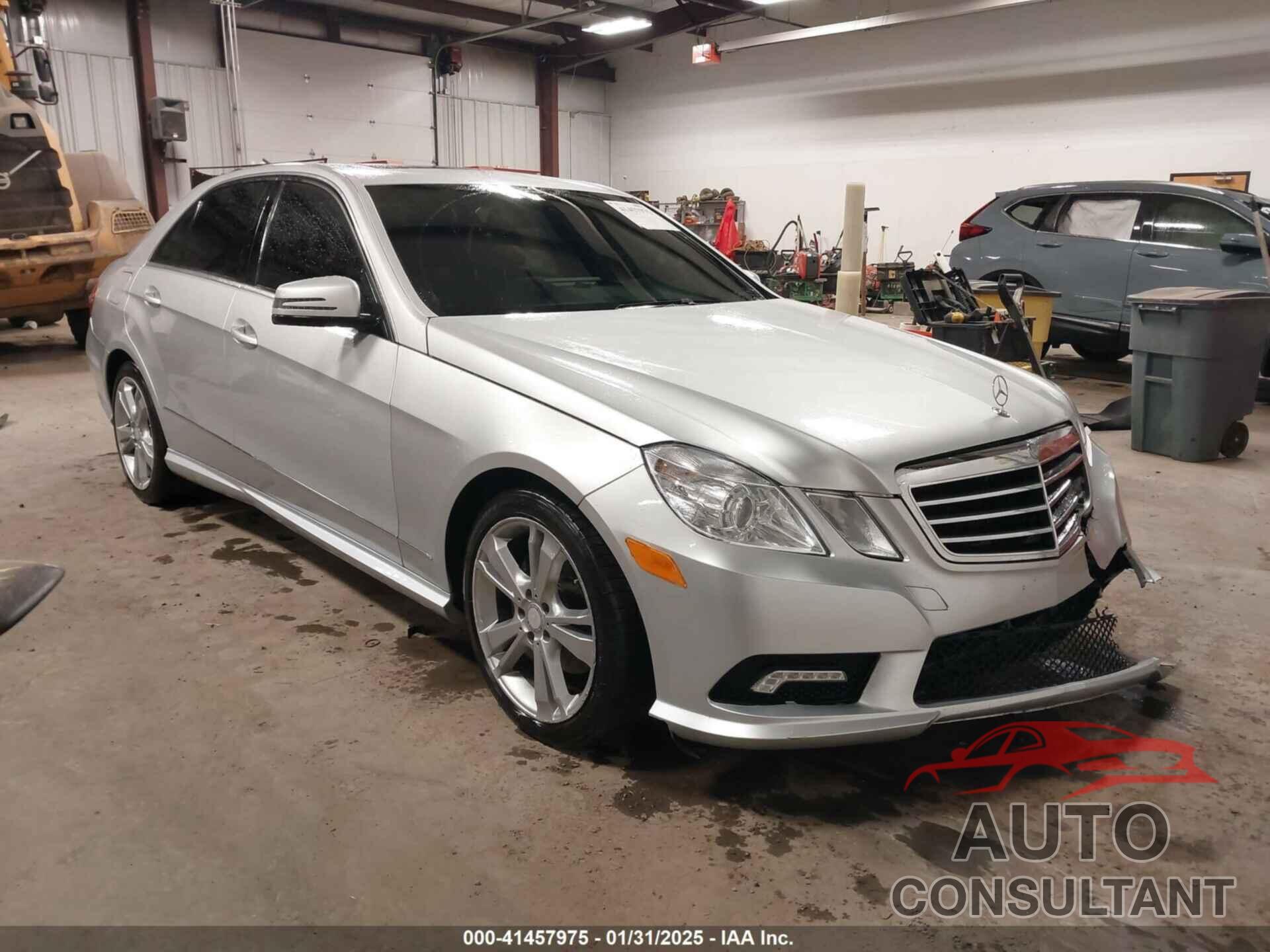 MERCEDES-BENZ E 350 2011 - WDDHF8HB8BA332695