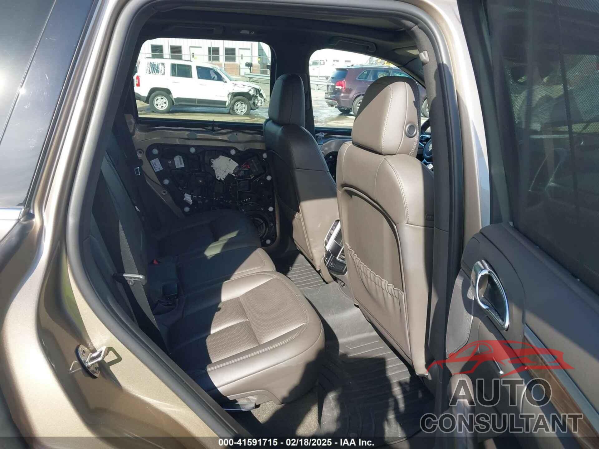 PORSCHE CAYENNE 2016 - WP1AB2A21GLA93418