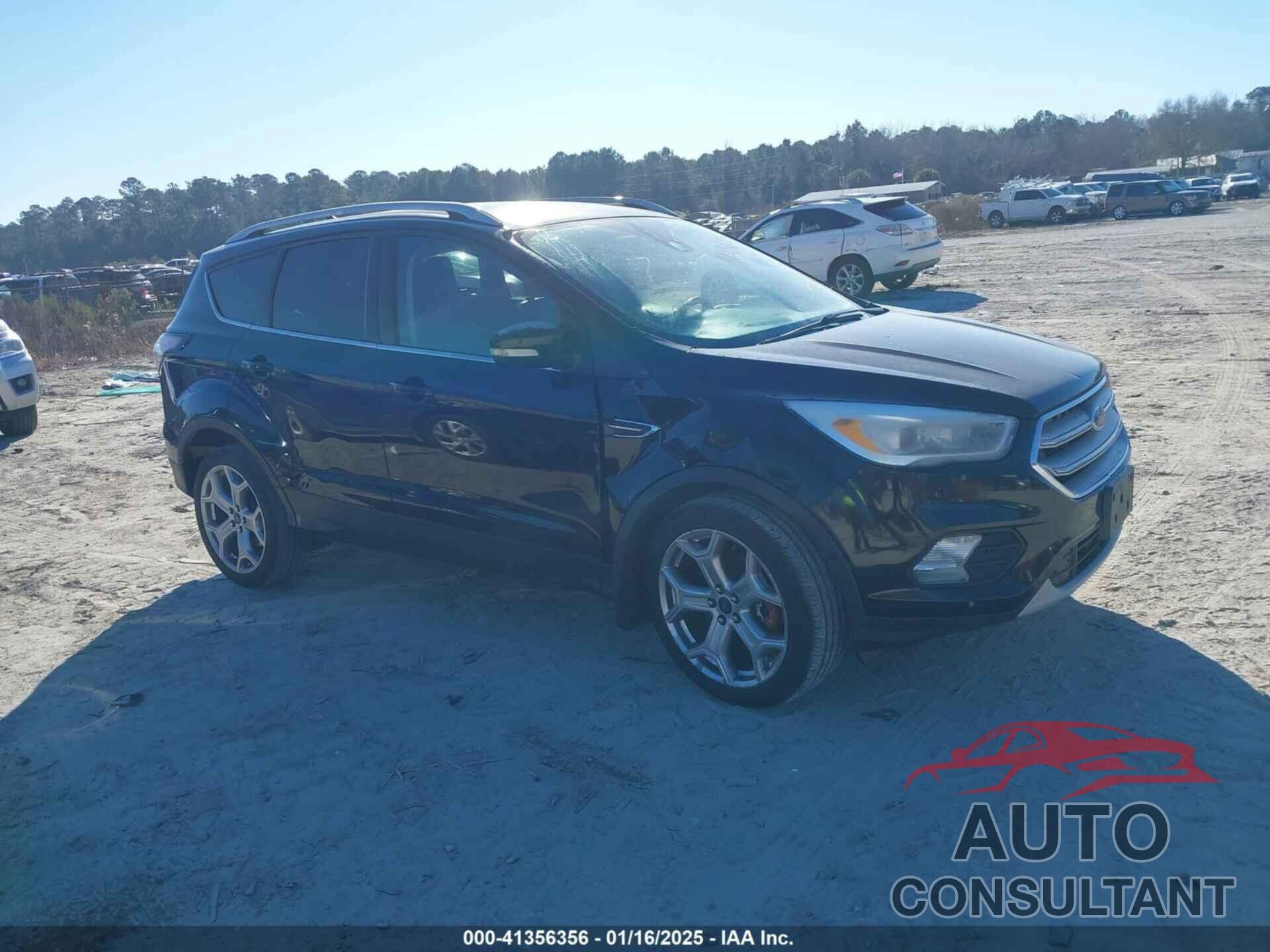 FORD ESCAPE 2018 - 1FMCU0J99JUA16167