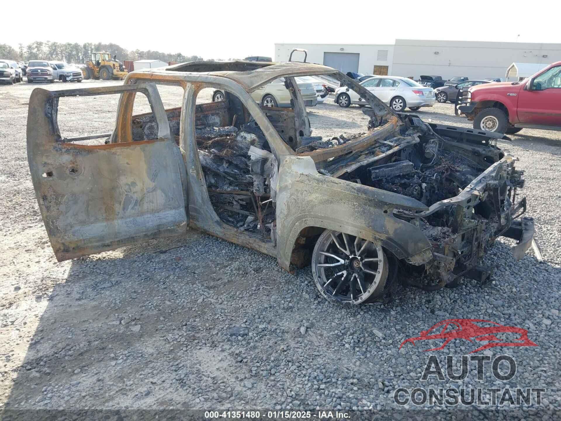 TOYOTA TUNDRA 2023 - 5TFJA5DBXPX122490