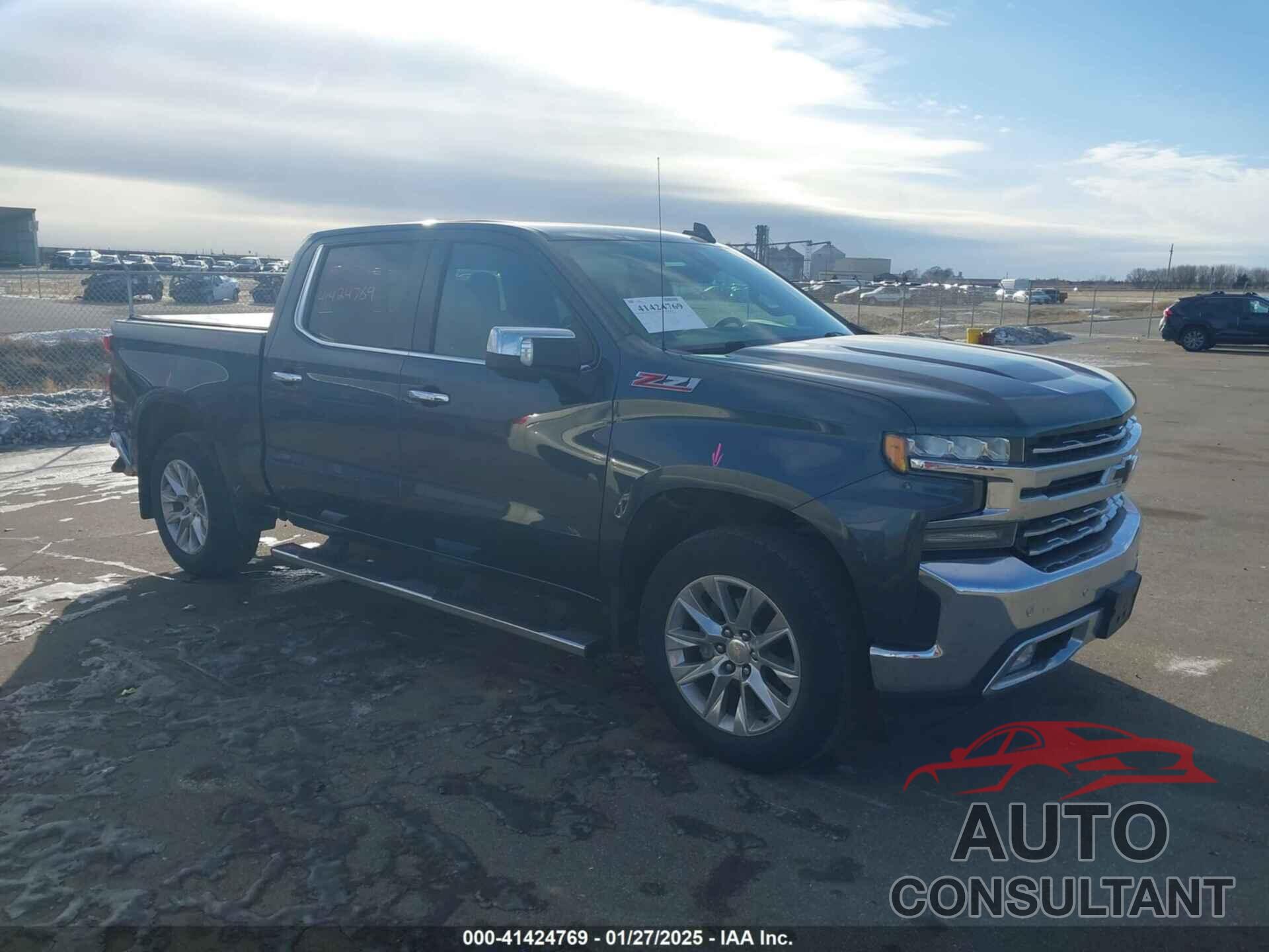 CHEVROLET SILVERADO 1500 2019 - 1GCUYGED2KZ244746