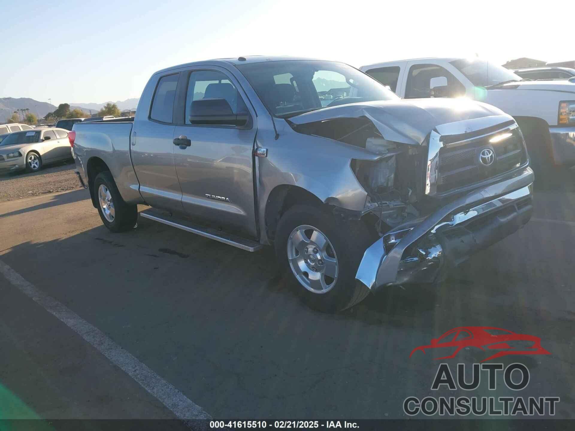 TOYOTA TUNDRA 2013 - 5TFRY5F18DX138184