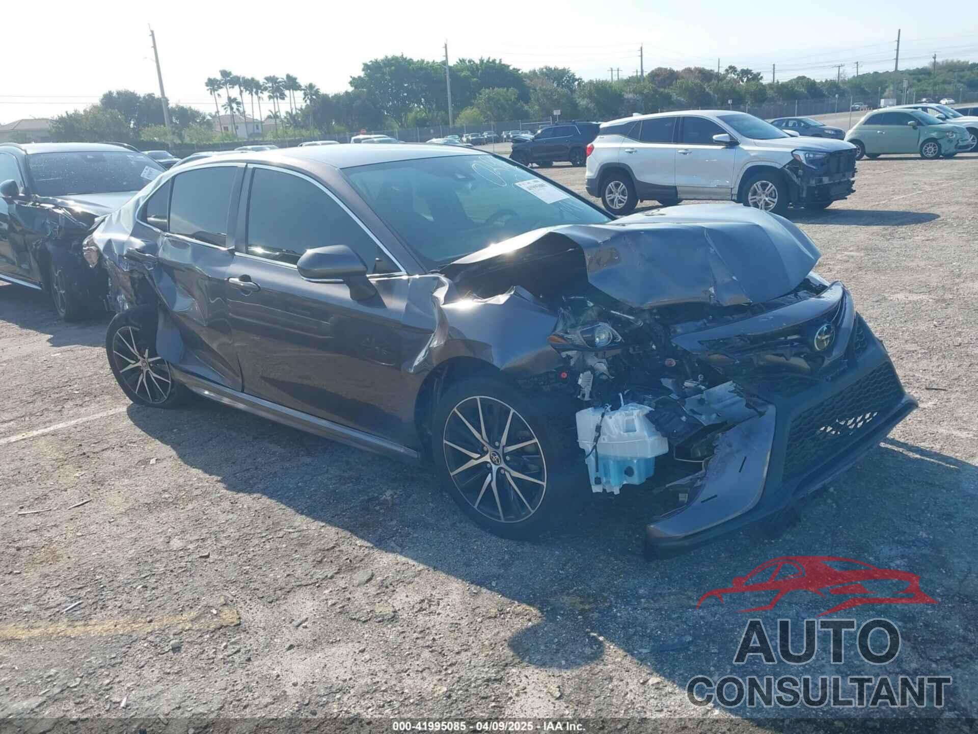 TOYOTA CAMRY 2023 - 4T1G11AK2PU730296