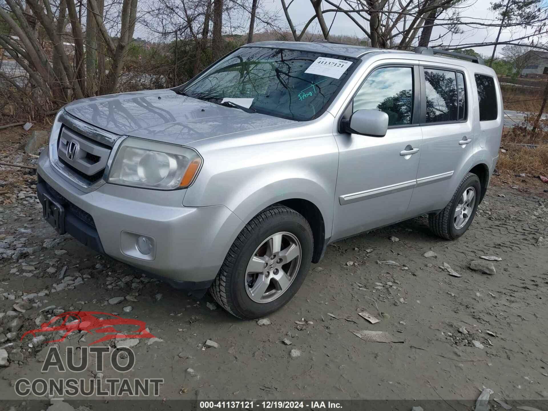 HONDA PILOT 2011 - 5FNYF3H41BB056575