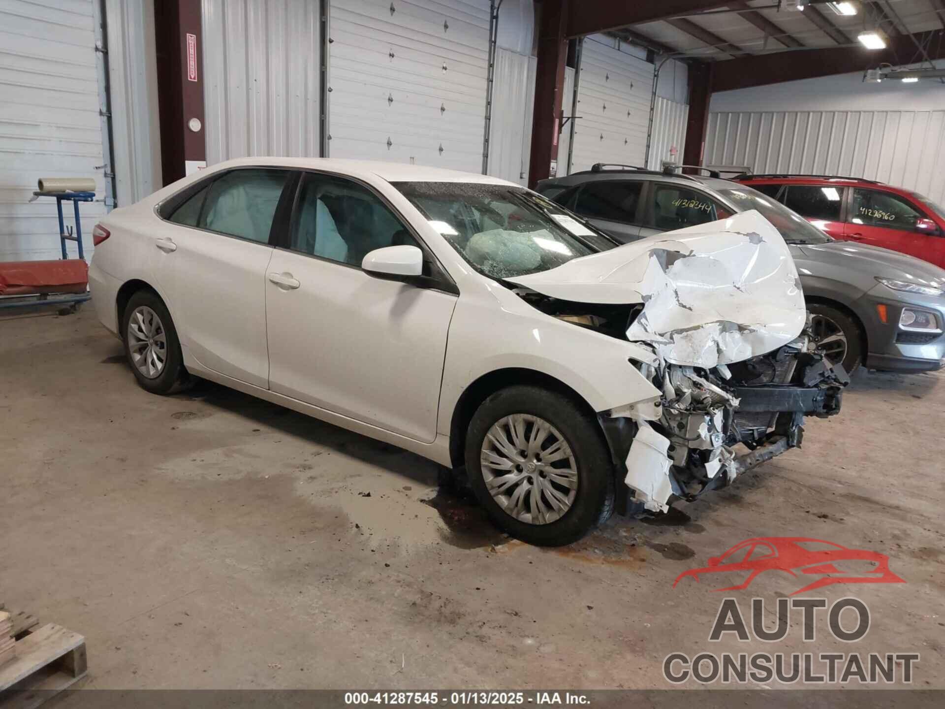 TOYOTA CAMRY 2015 - 4T4BF1FK8FR488641