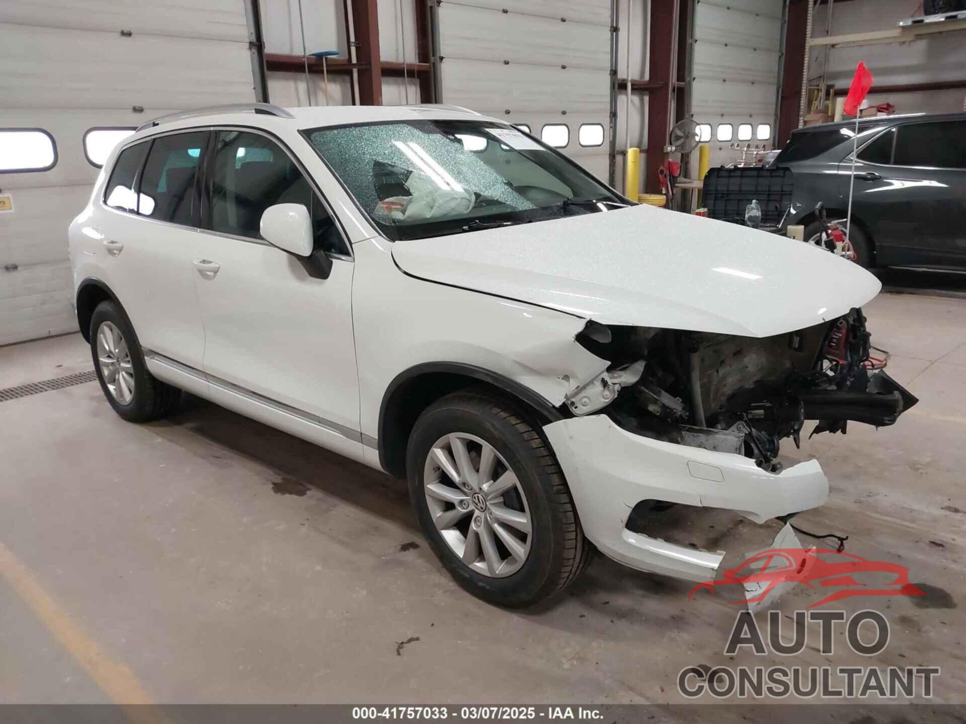 VOLKSWAGEN TOUAREG 2014 - WVGEF9BP6ED005007