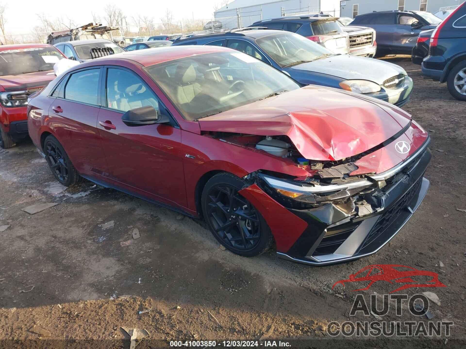 HYUNDAI ELANTRA 2024 - KMHLR4DF7RU724228
