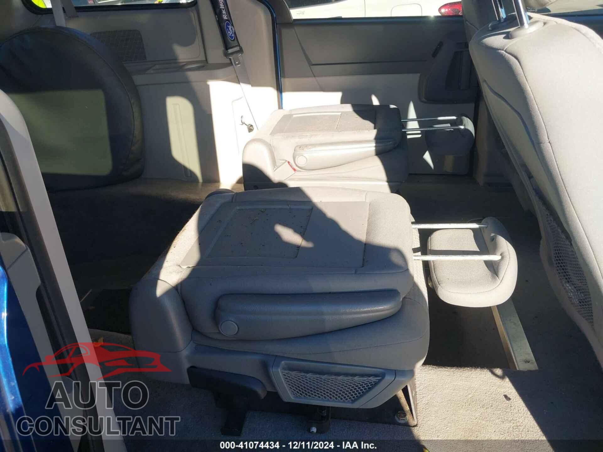 DODGE GRAND CARAVAN 2010 - 2D4RN3D16AR401821