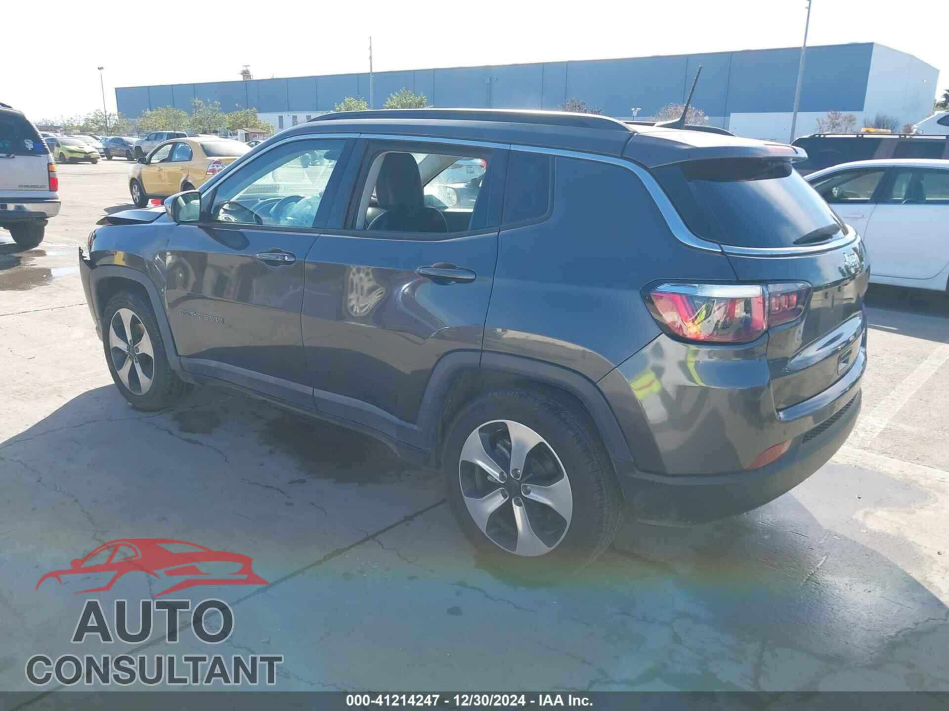 JEEP COMPASS 2018 - 3C4NJCBB6JT102877