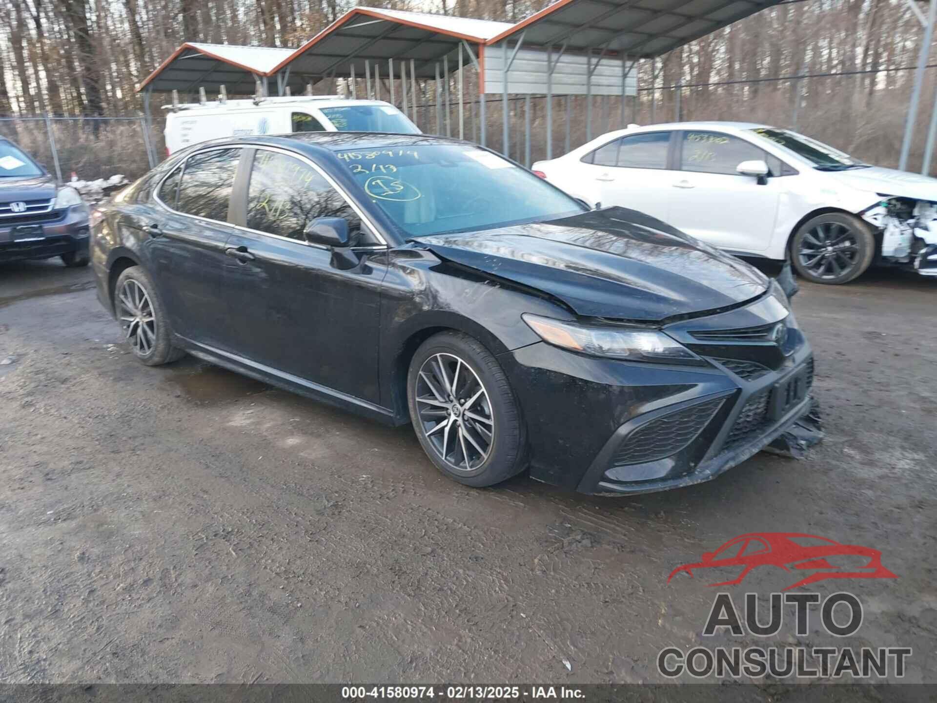 TOYOTA CAMRY 2021 - 4T1G11BK9MU042130