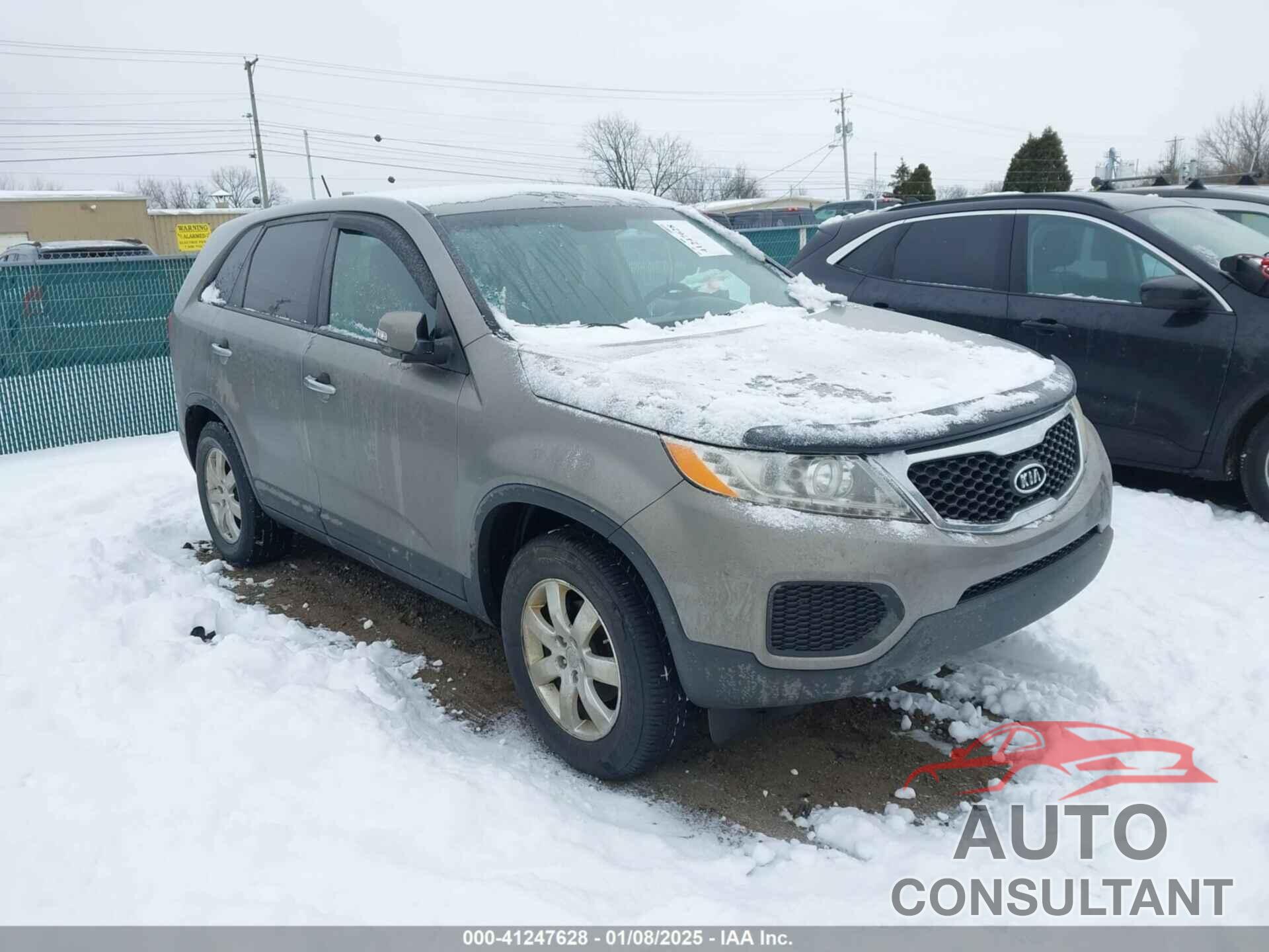 KIA SORENTO 2011 - 5XYKT3A1XBG078355