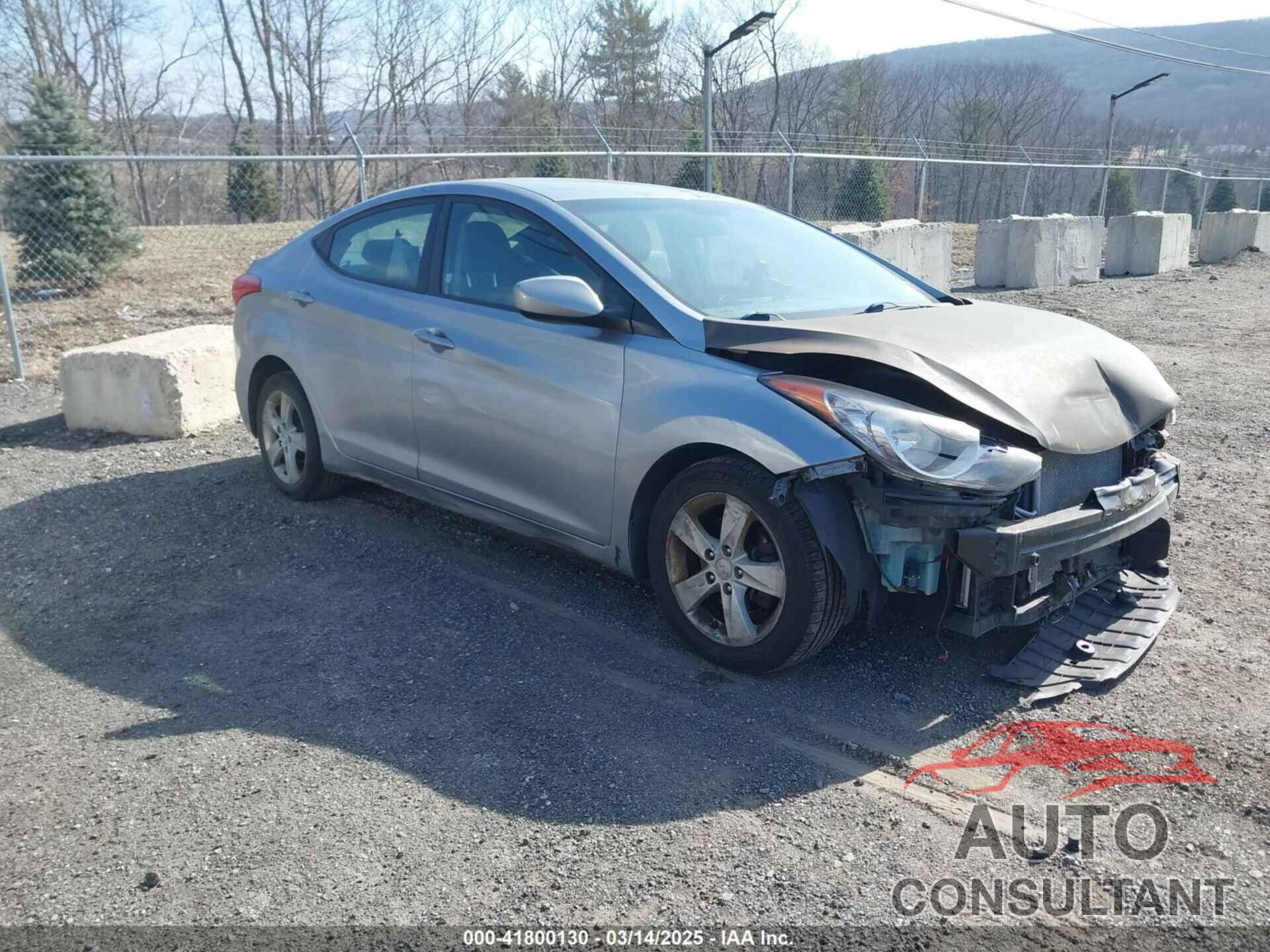 HYUNDAI ELANTRA 2013 - KMHDH4AE2DU617339