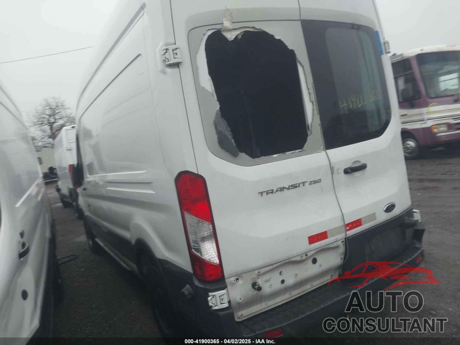 FORD TRANSIT-250 2018 - 1FTYR2XMXJKA23773