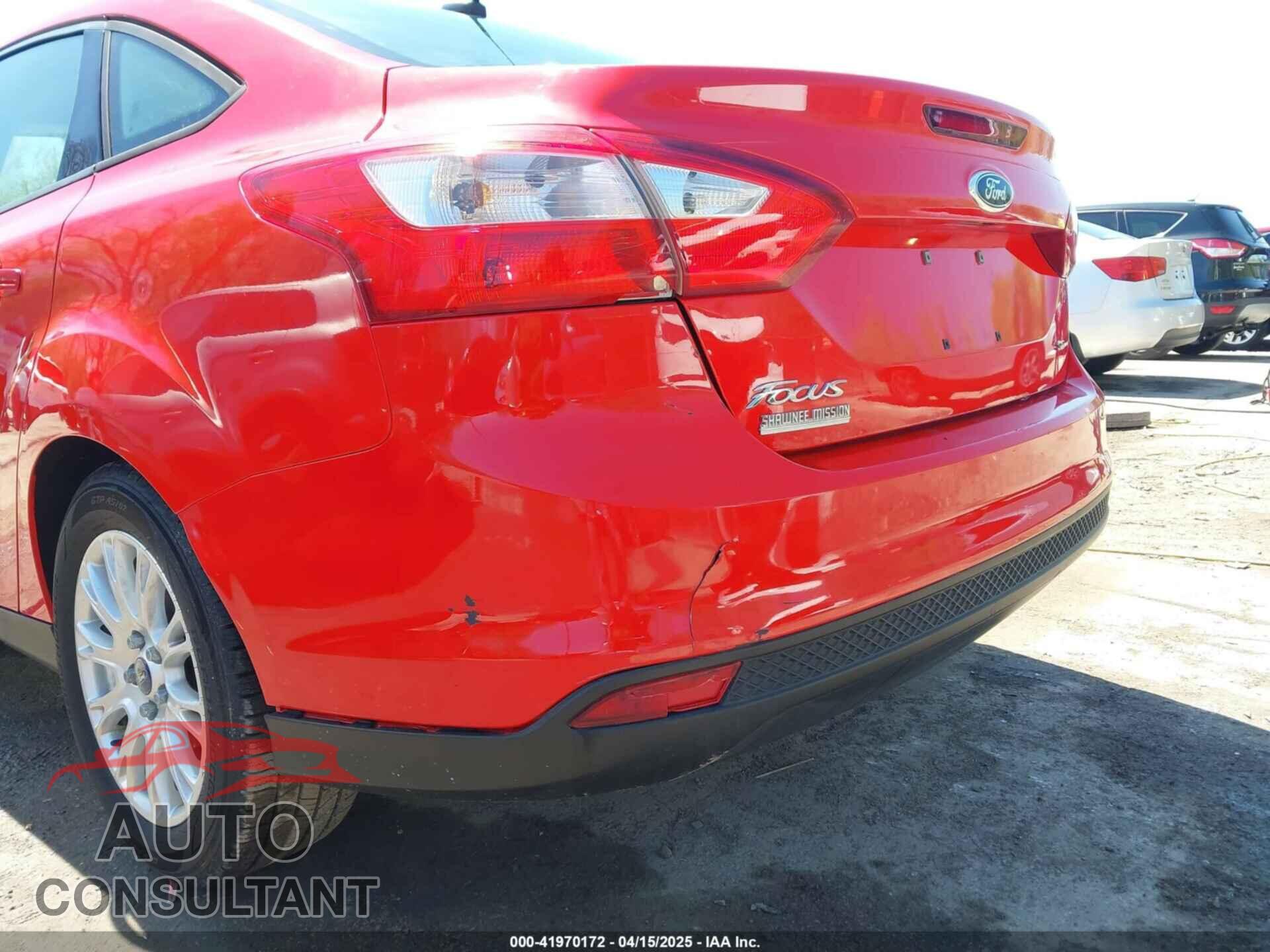 FORD FOCUS 2012 - 1FAHP3F23CL333598