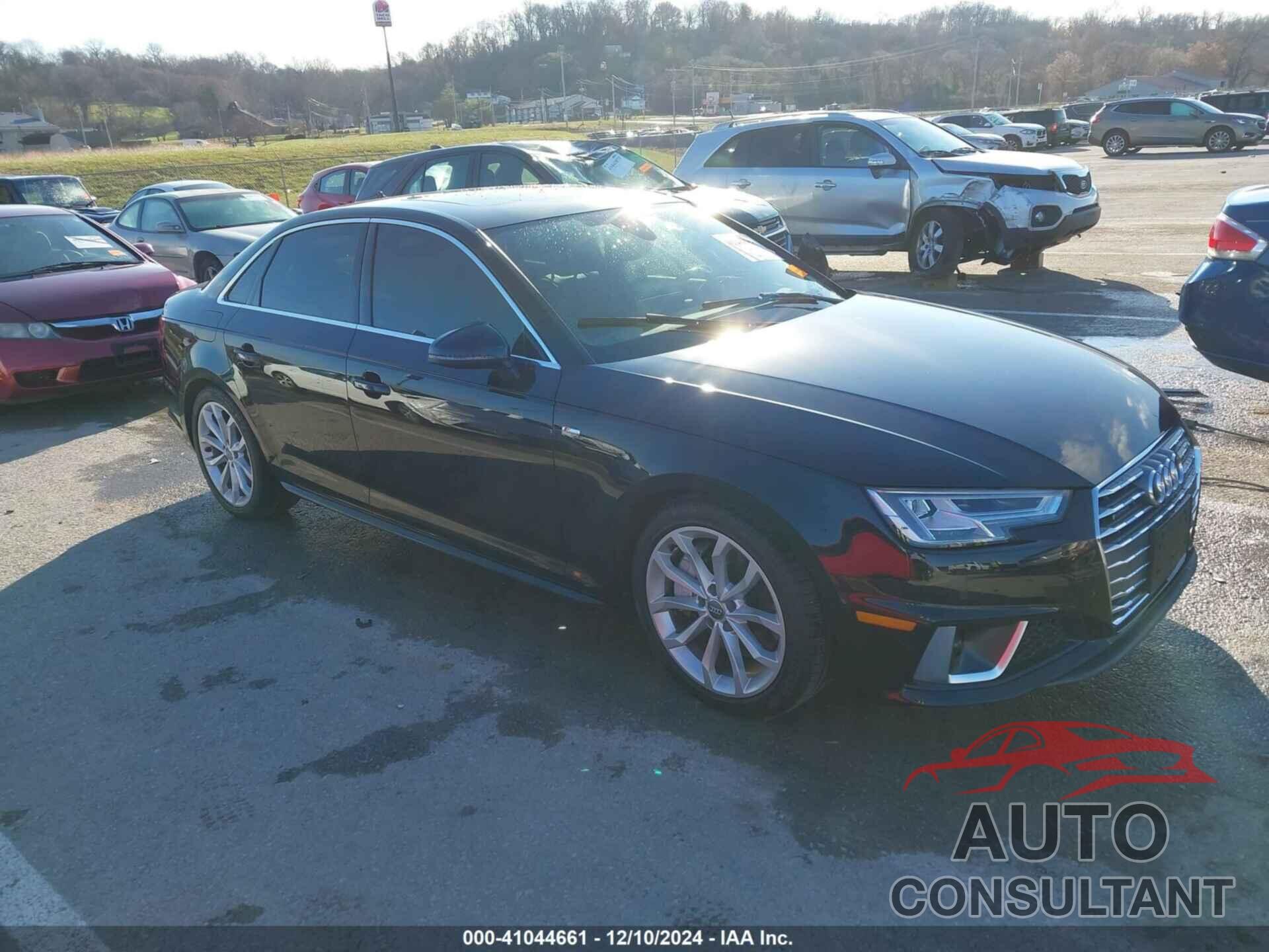 AUDI A4 2019 - WAUENAF49KA036089