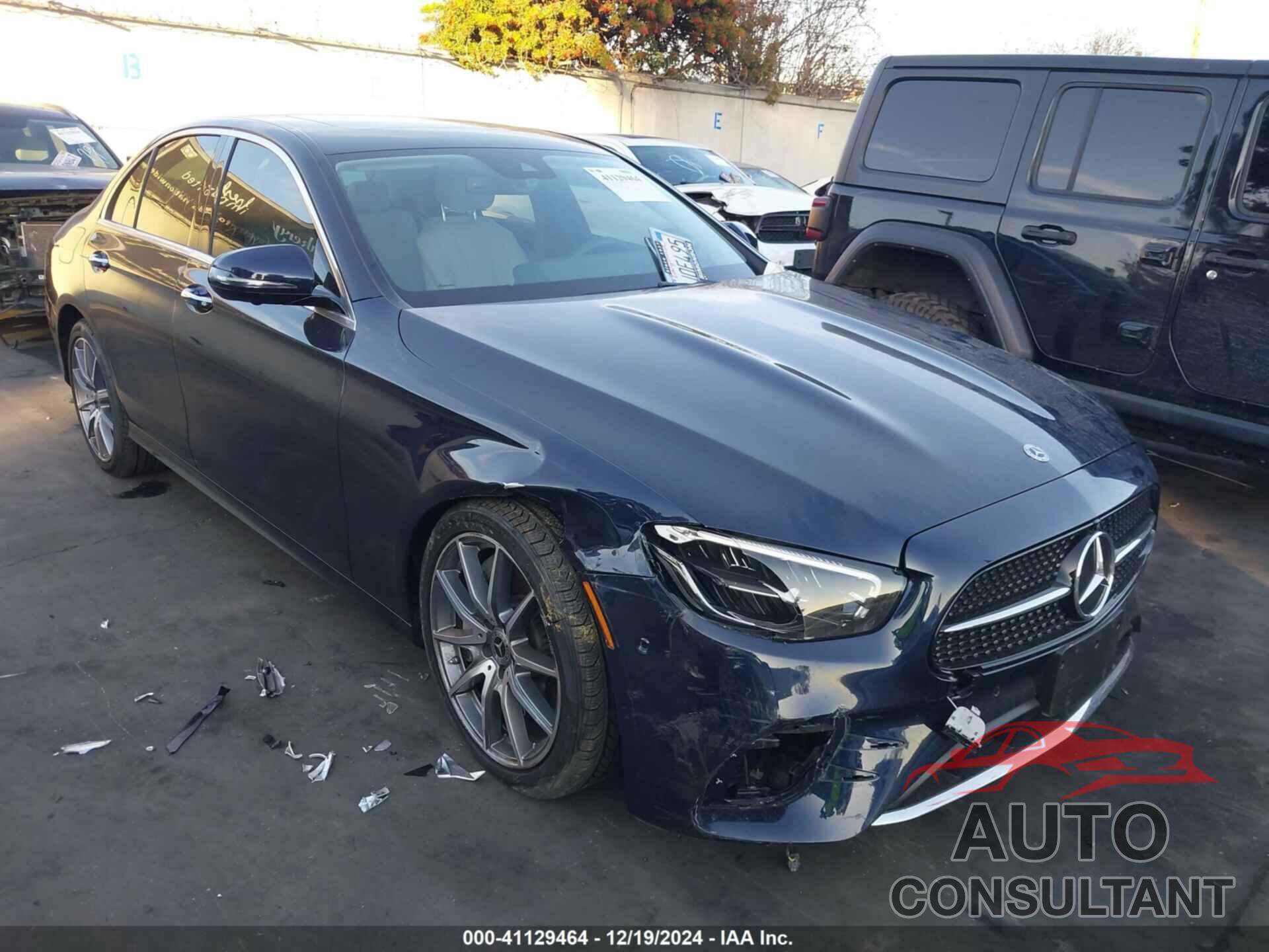 MERCEDES-BENZ E 350 2023 - W1KZF8DB6PB178838