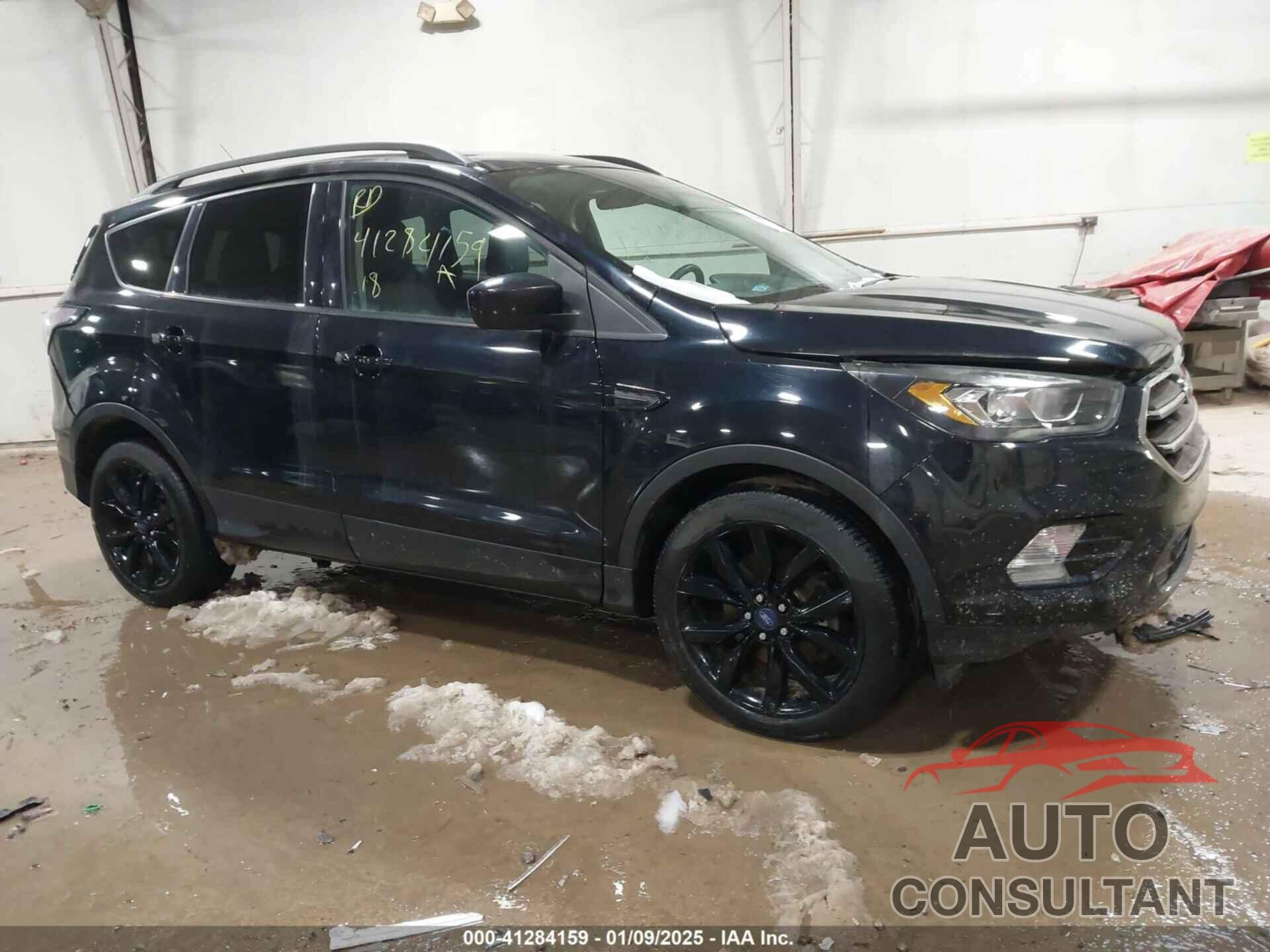 FORD ESCAPE 2018 - 1FMCU9GD2JUB38787