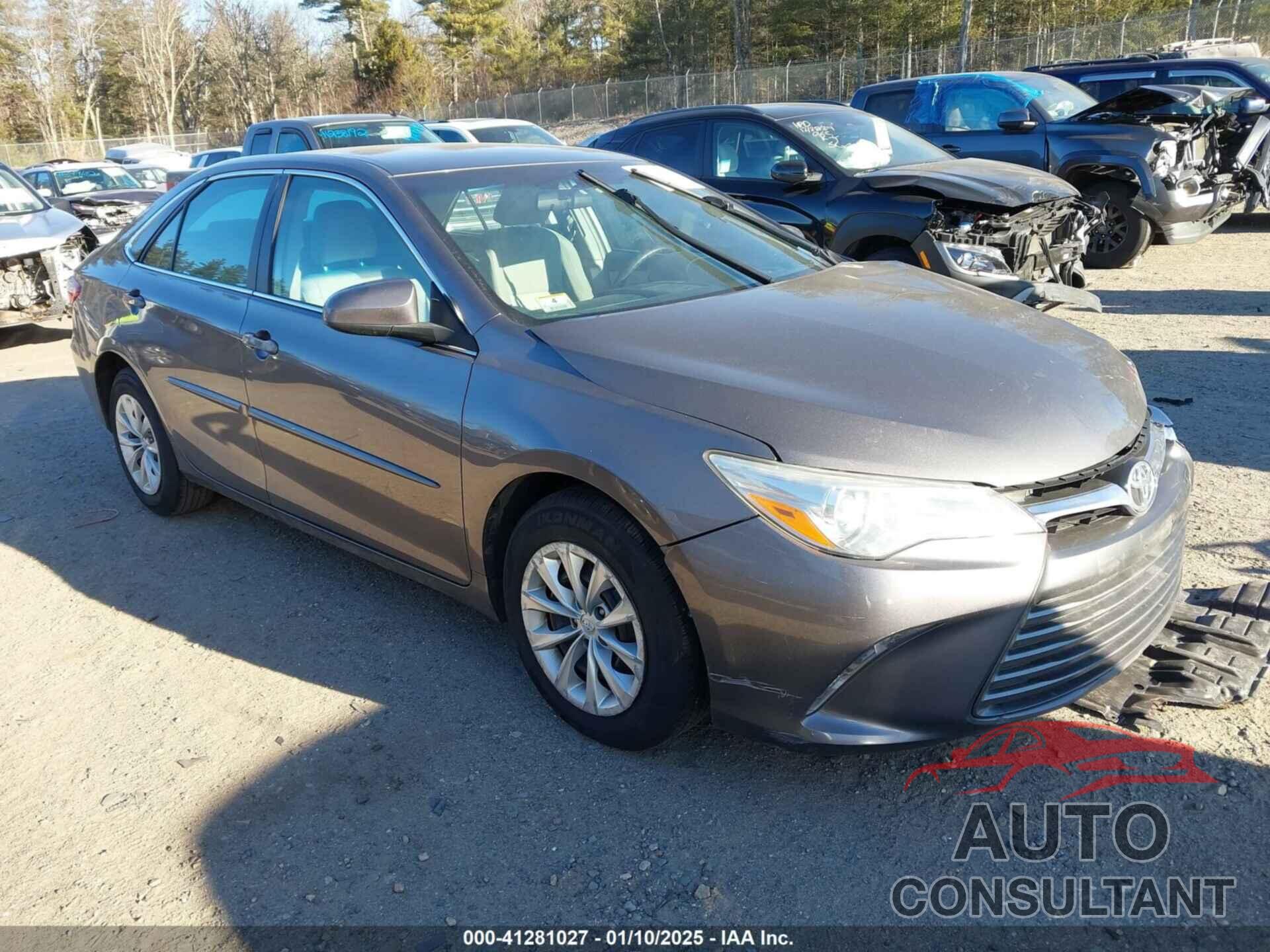 TOYOTA CAMRY 2016 - 4T4BF1FK4GR555852