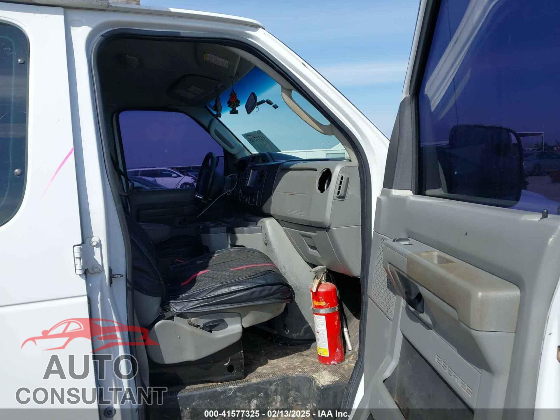 FORD E-150 2013 - 1FTNE1EW6DDA38244