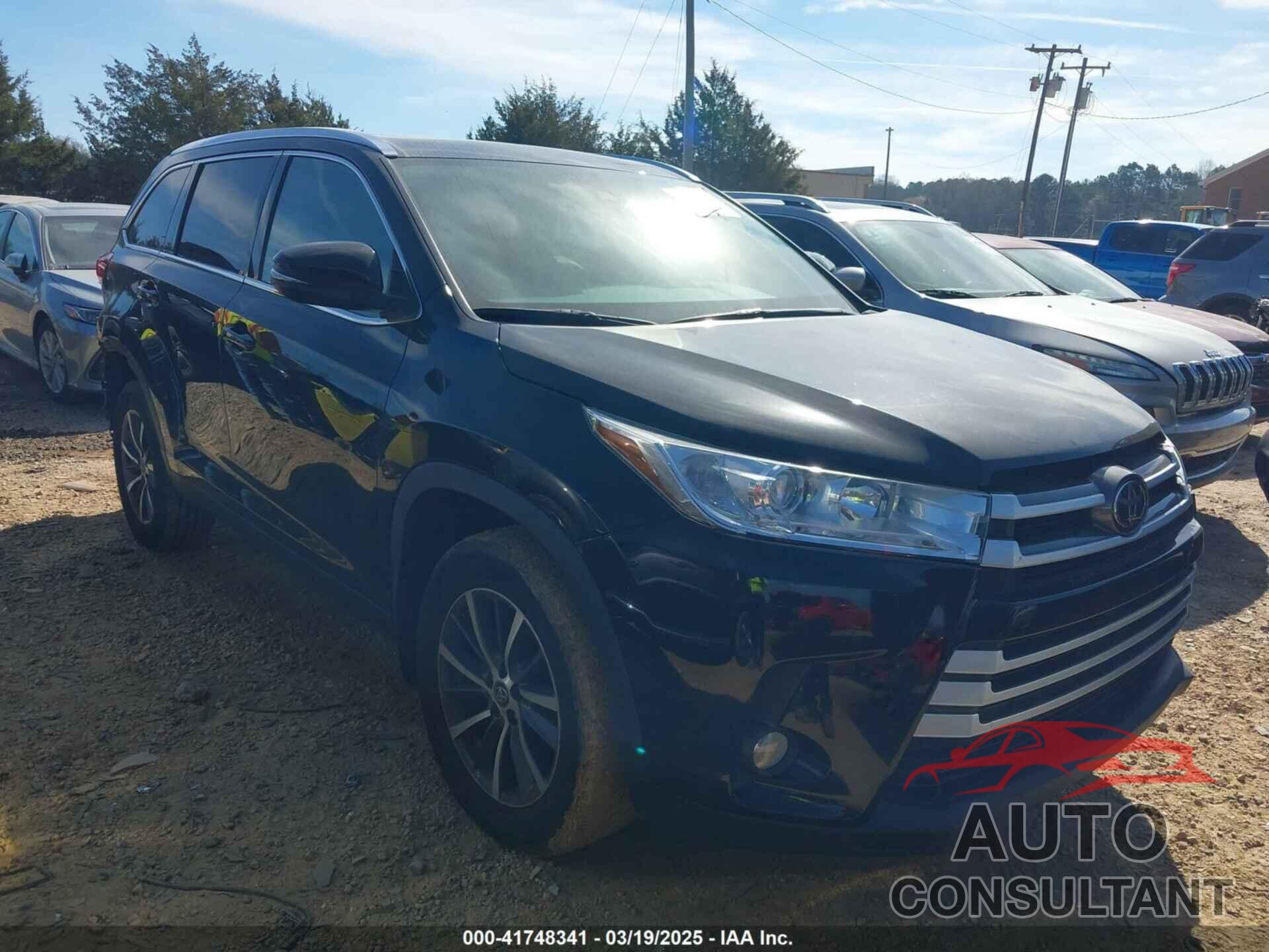 TOYOTA HIGHLANDER 2019 - 5TDJZRFH1KS603437