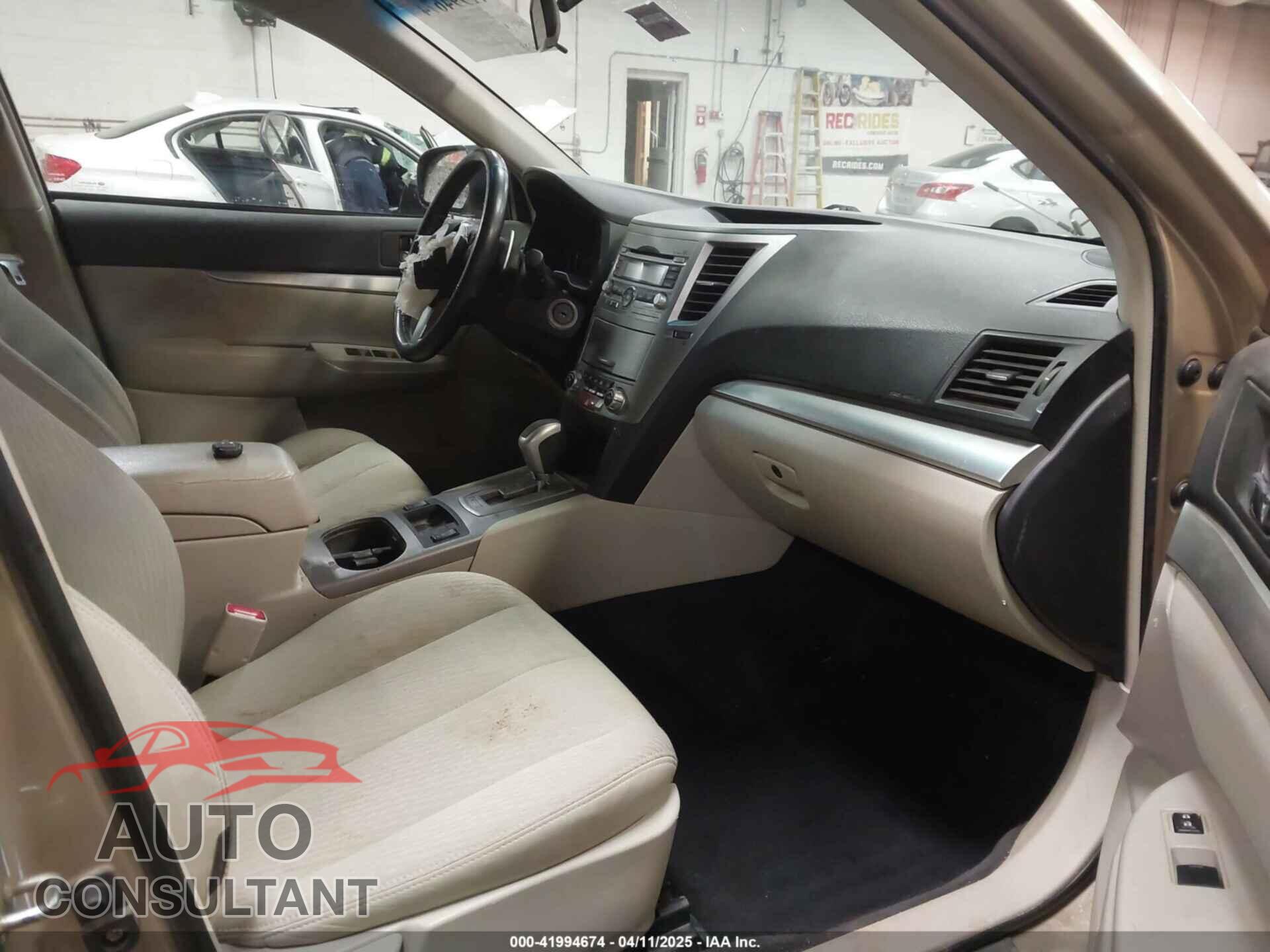 SUBARU OUTBACK 2010 - 4S4BRBCC8A3325085