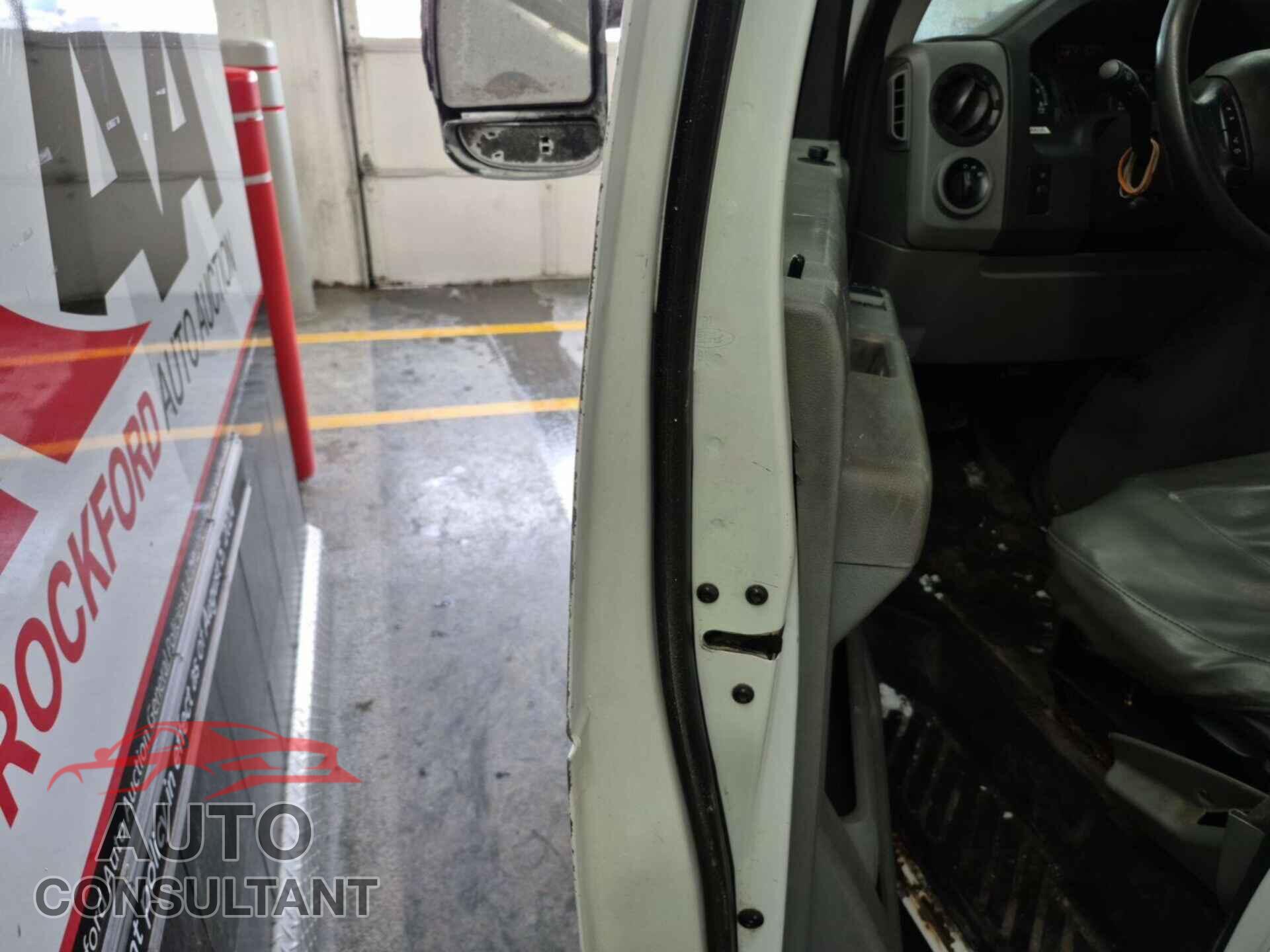 FORD E-150 2013 - 1FTNE1EW6DDB06283