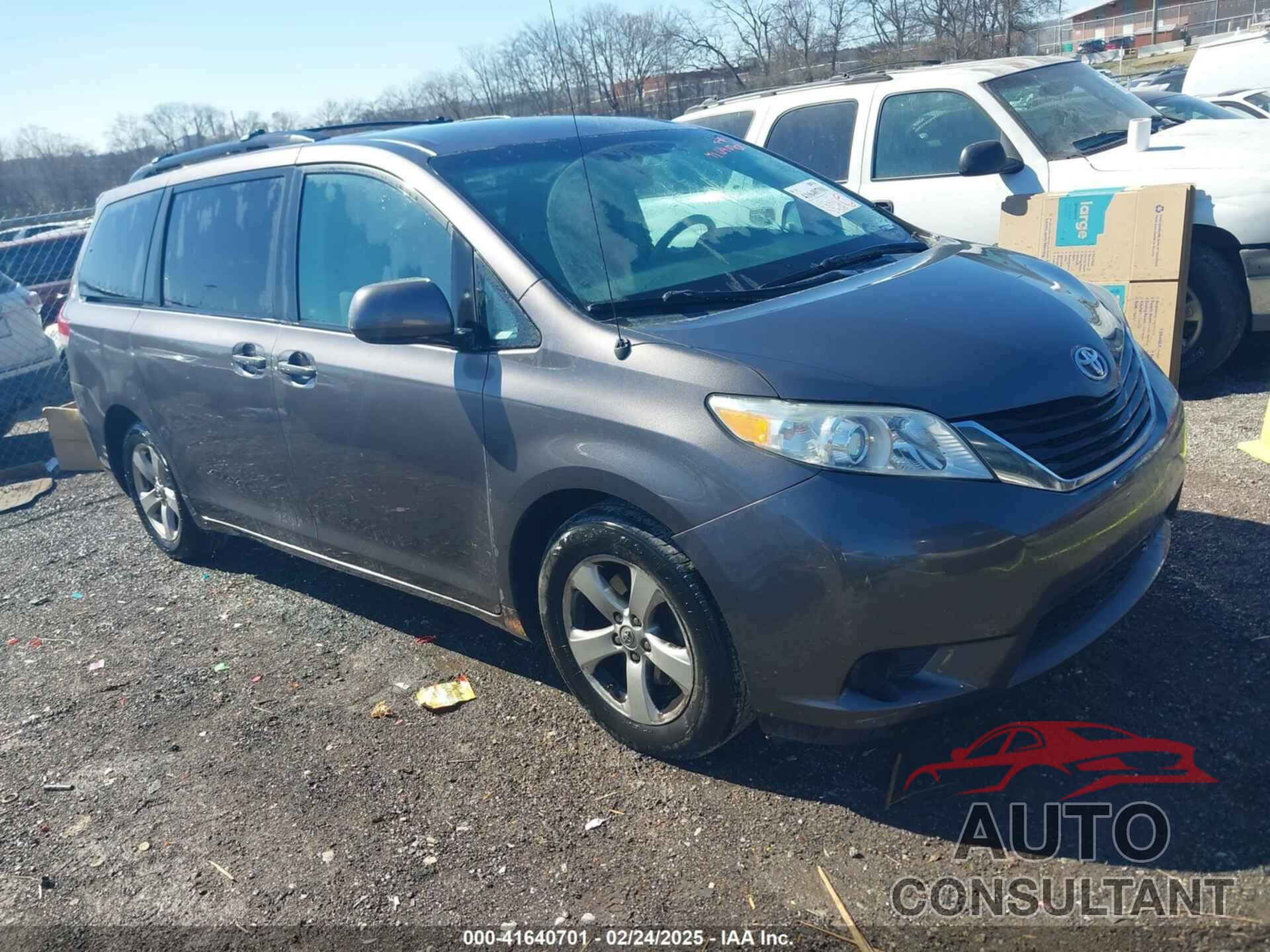 TOYOTA SIENNA 2011 - 5TDKK3DCXBS015596