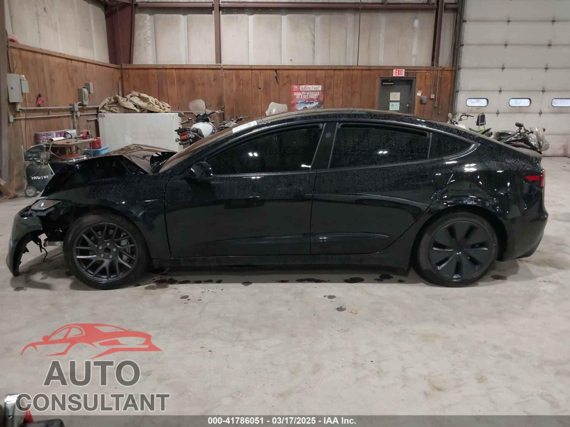 TESLA MODEL 3 2024 - 5YJ3E1EA2RF856579