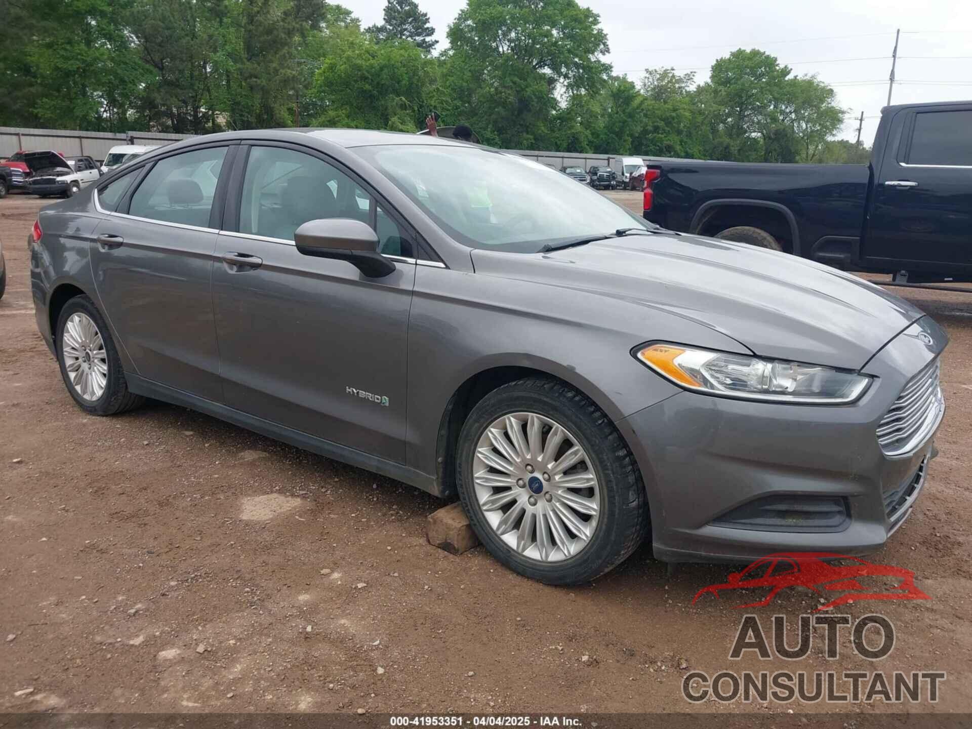 FORD FUSION HYBRID 2014 - 3FA6P0UU9ER268058
