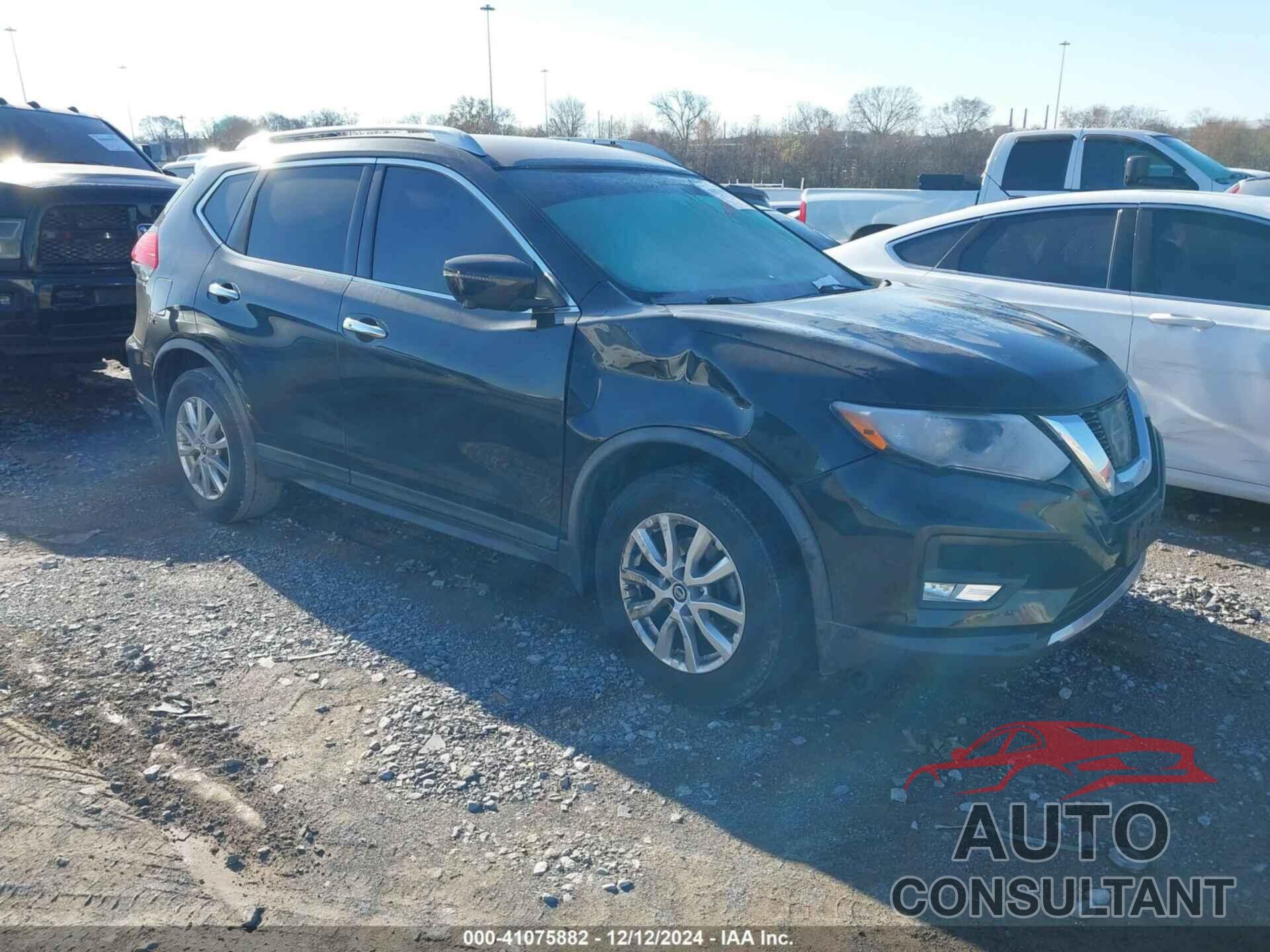 NISSAN ROGUE 2017 - KNMAT2MTXHP604119