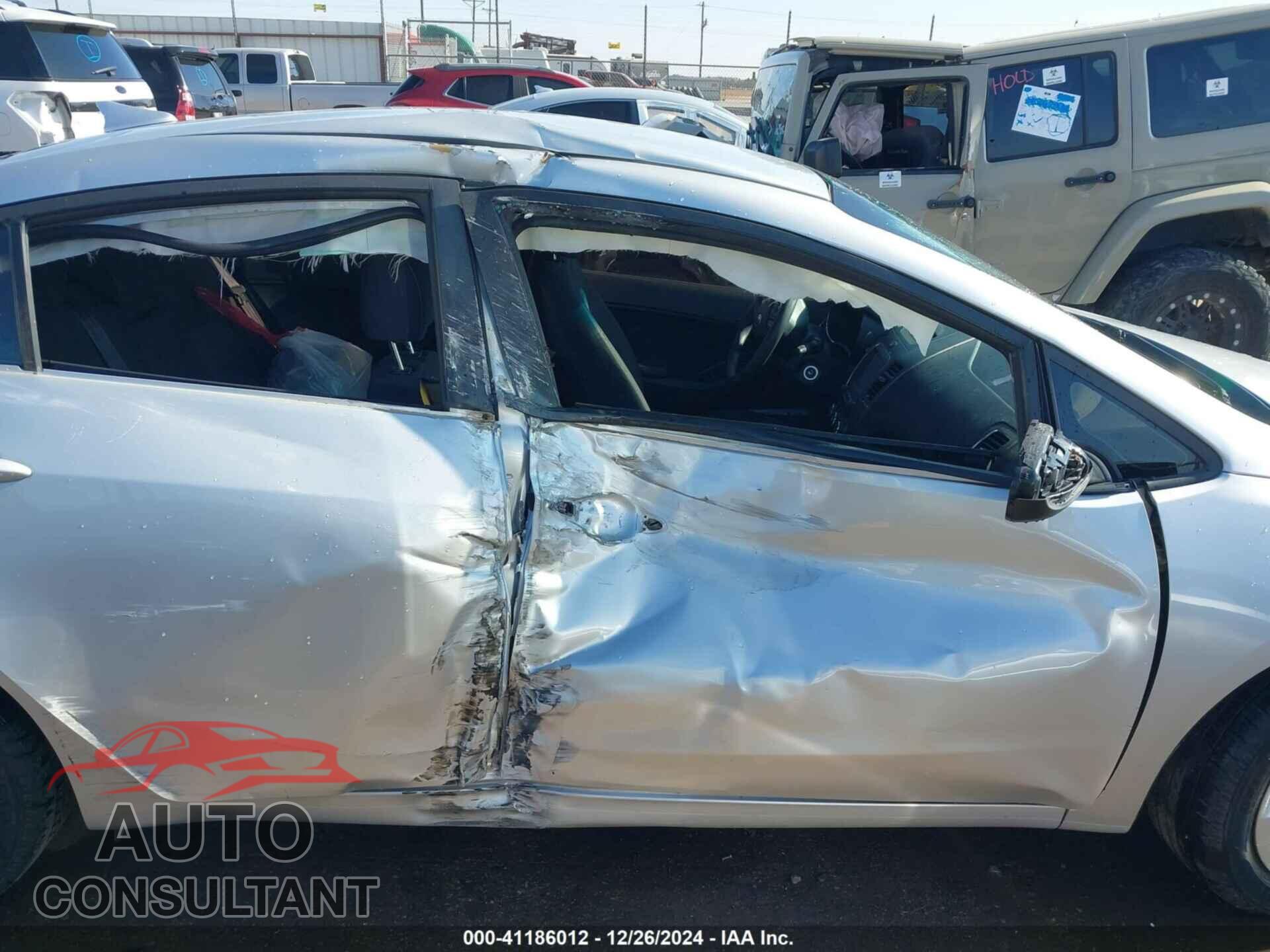 KIA FORTE 2018 - 3KPFL4A72JE166159