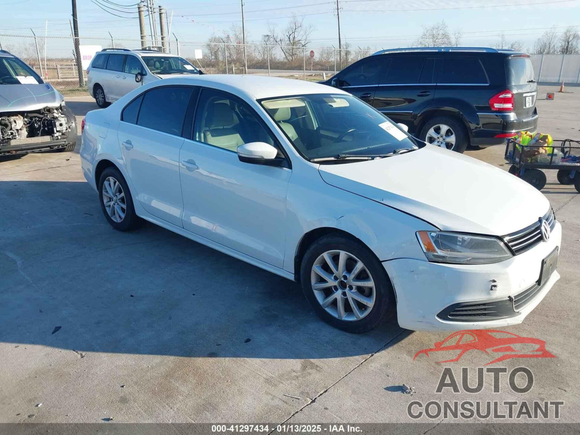 VOLKSWAGEN JETTA 2014 - 3VWD07AJ5EM302760