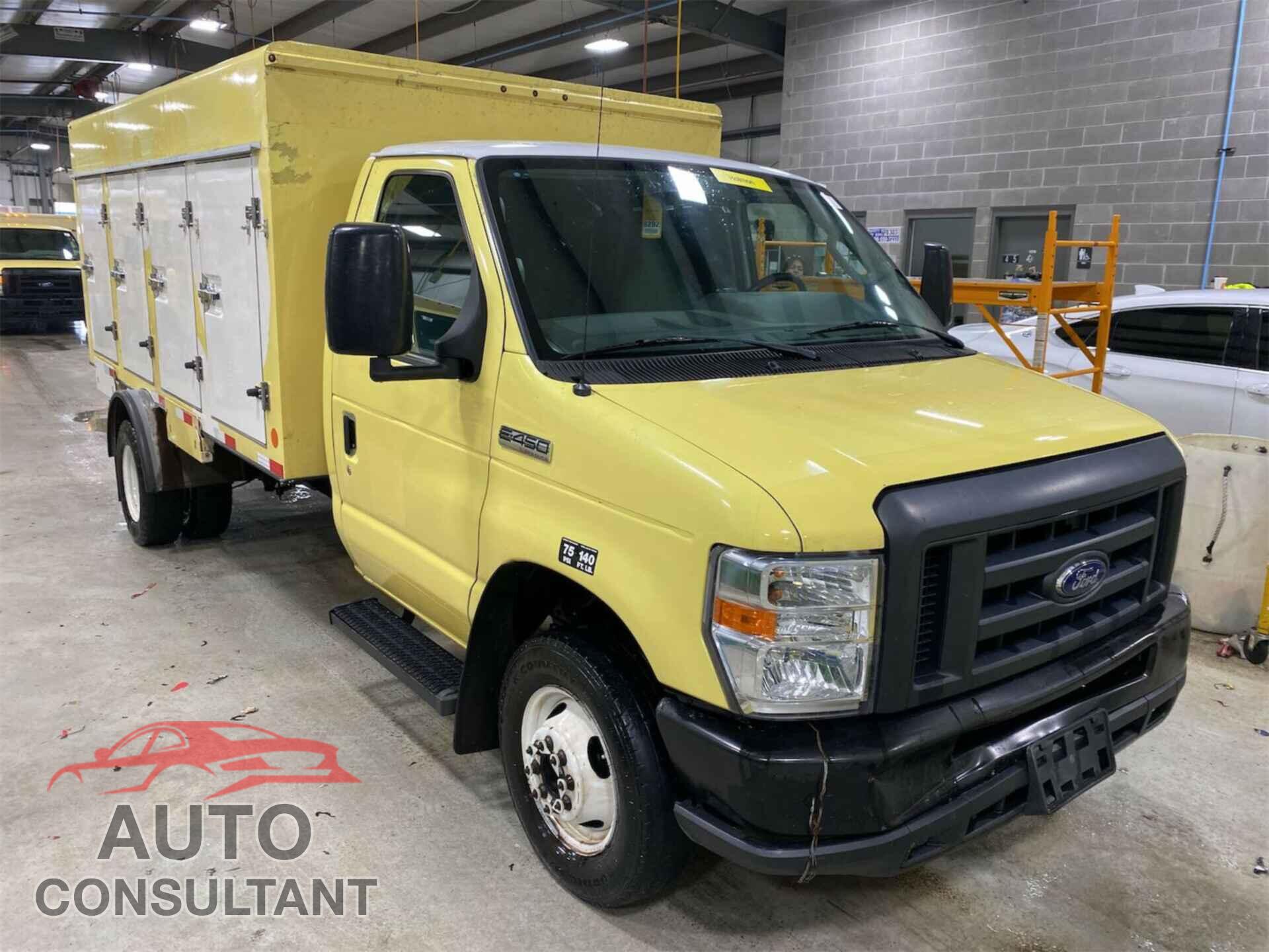 FORD ECONOLINE 2019 - 1FDXE4FS4KDC19356