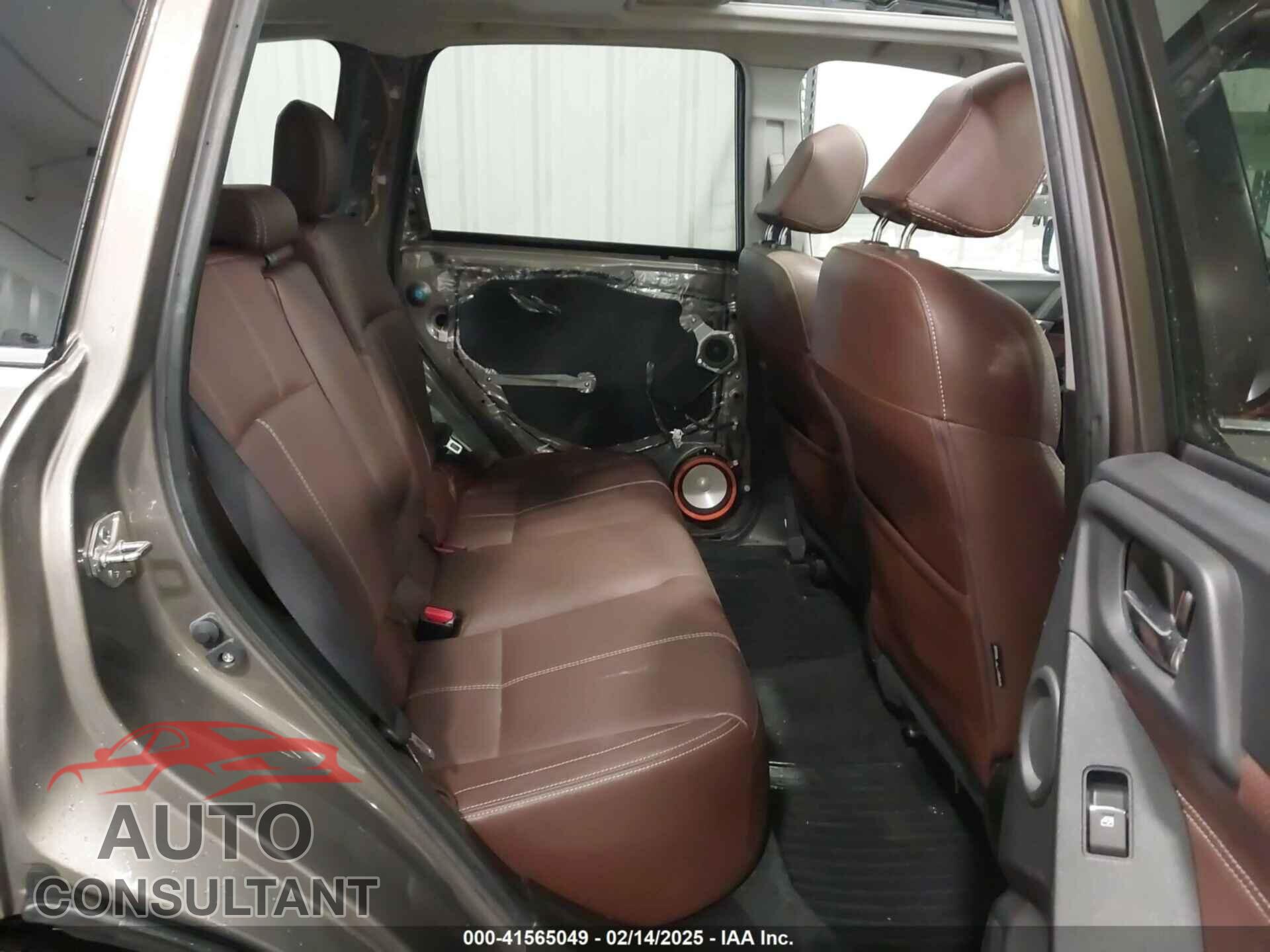 SUBARU FORESTER 2017 - JF2SJGTC4HH558808
