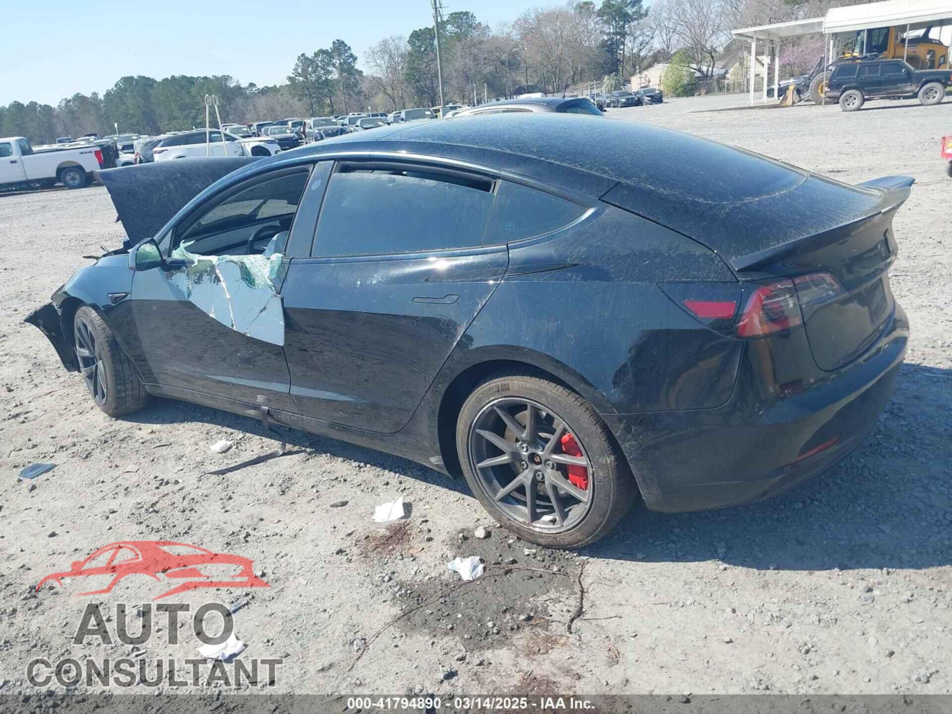 TESLA MODEL 3 2023 - 5YJ3E1EA7PF668511